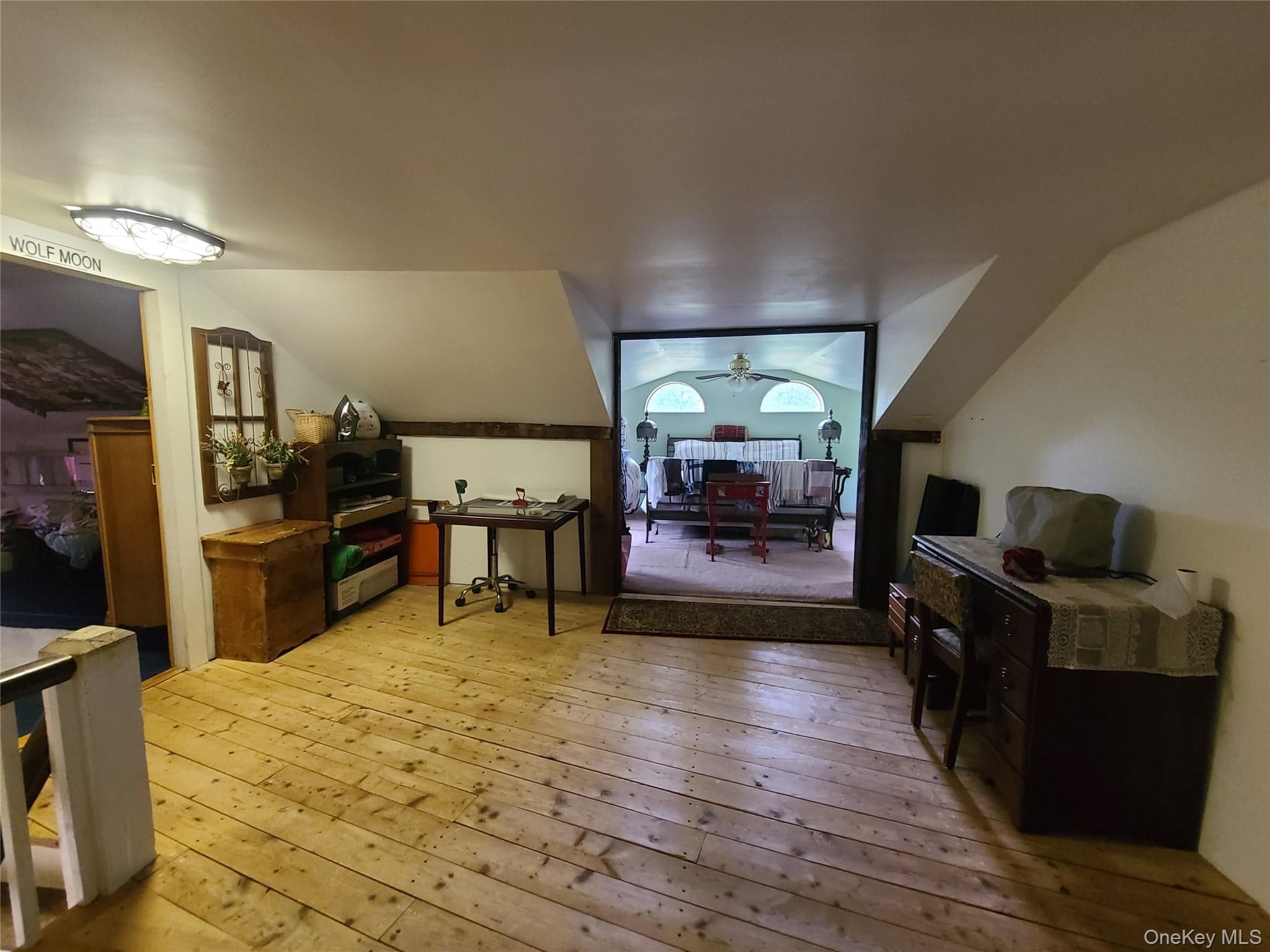 28 Martin Lane thumbnail 21