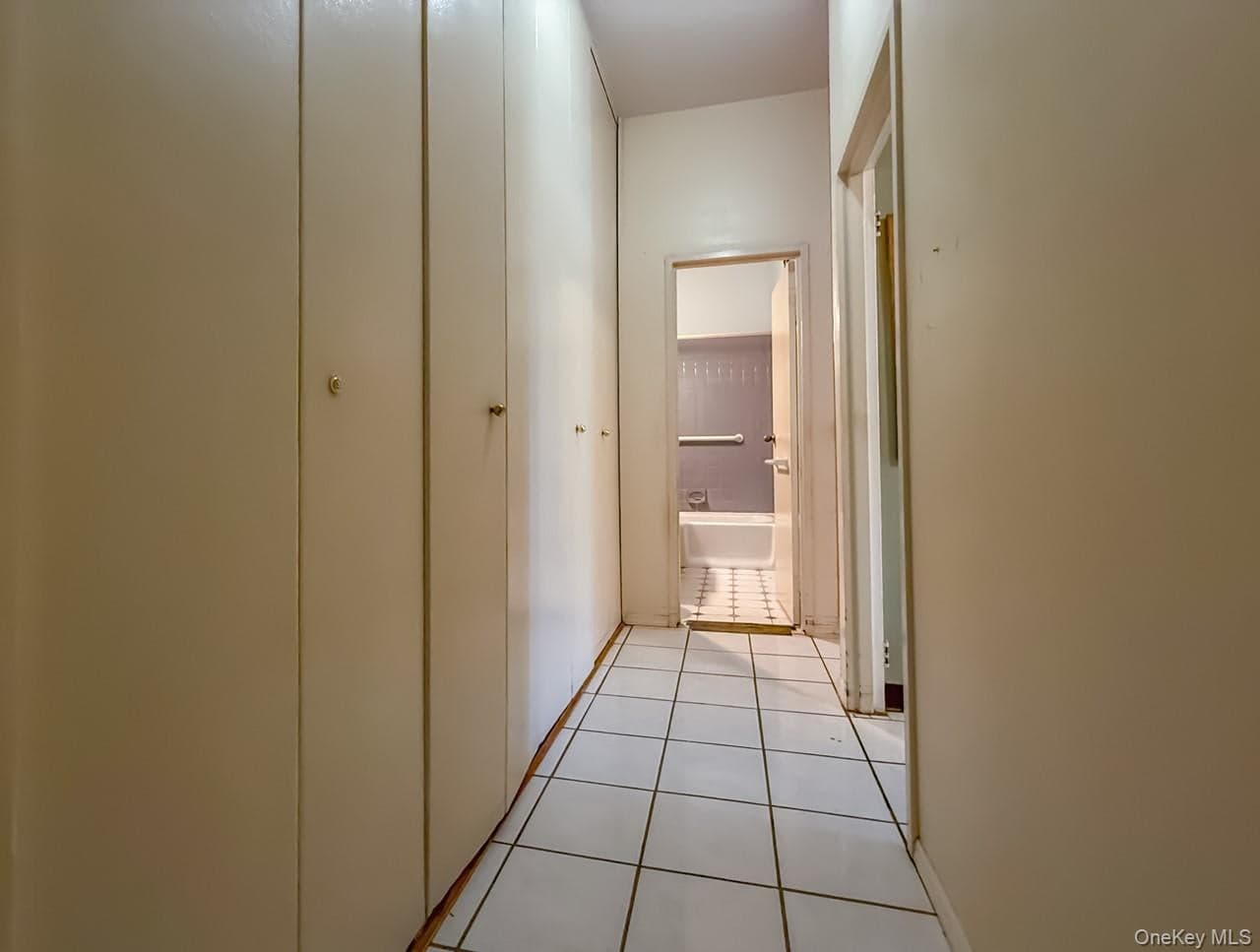 1 Lakeview Drive Unit: LL5 thumbnail 13