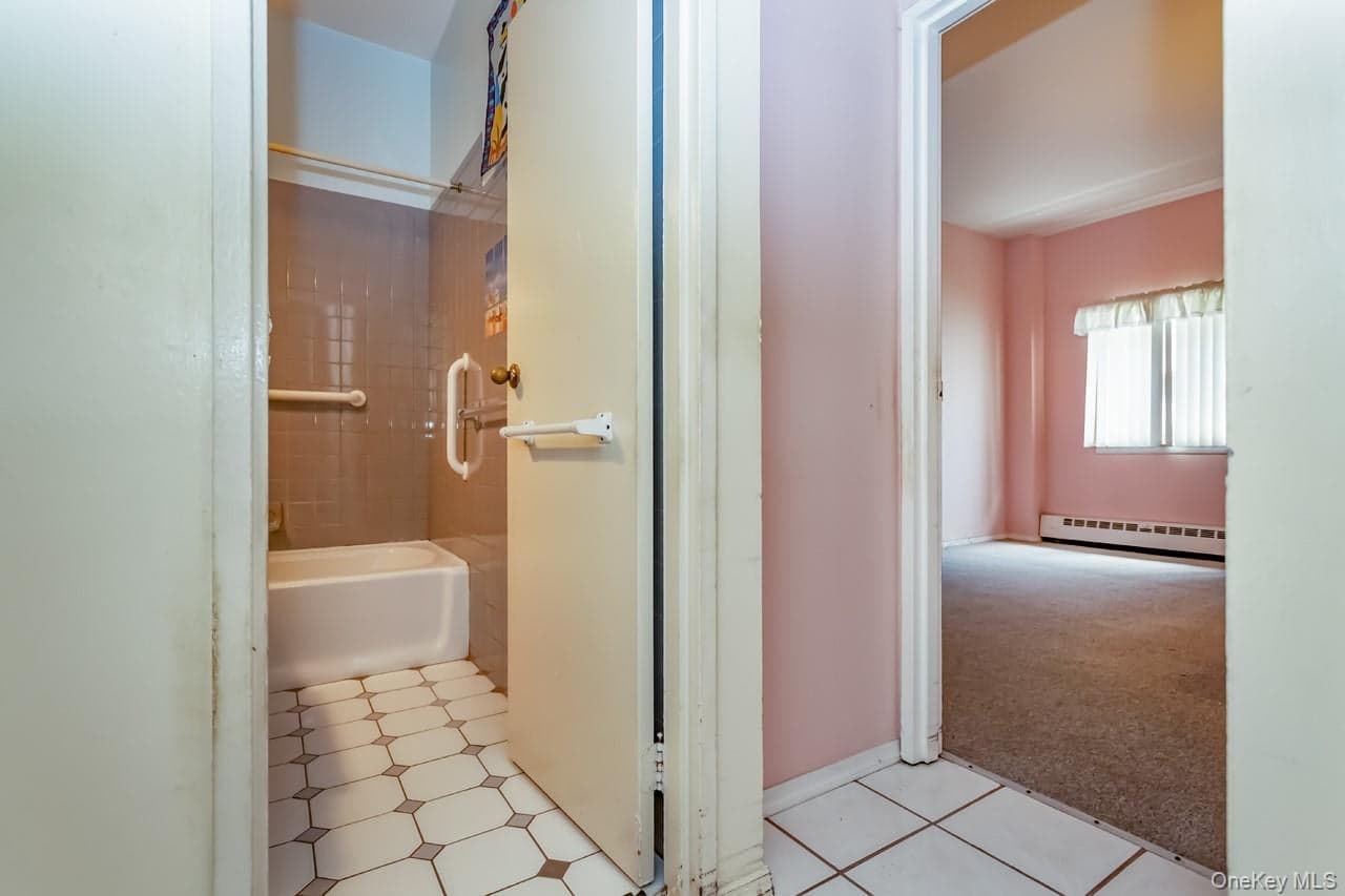 1 Lakeview Drive Unit: LL5 thumbnail 18