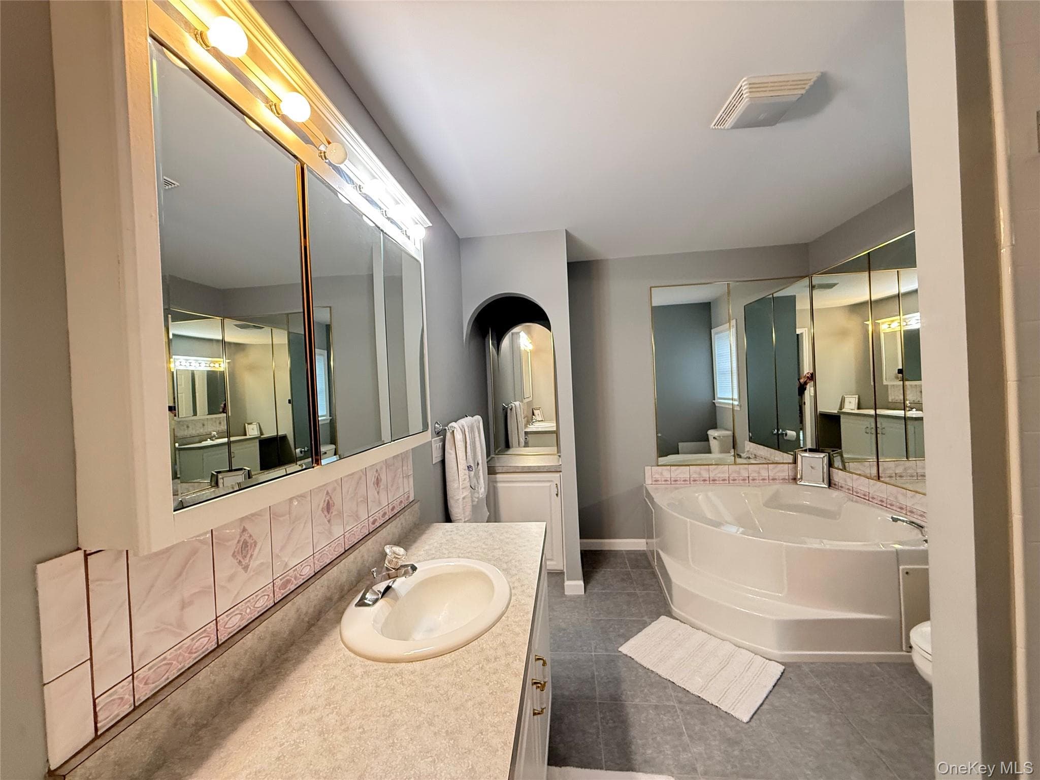 1407 Middle Road Unit: 271 thumbnail 20