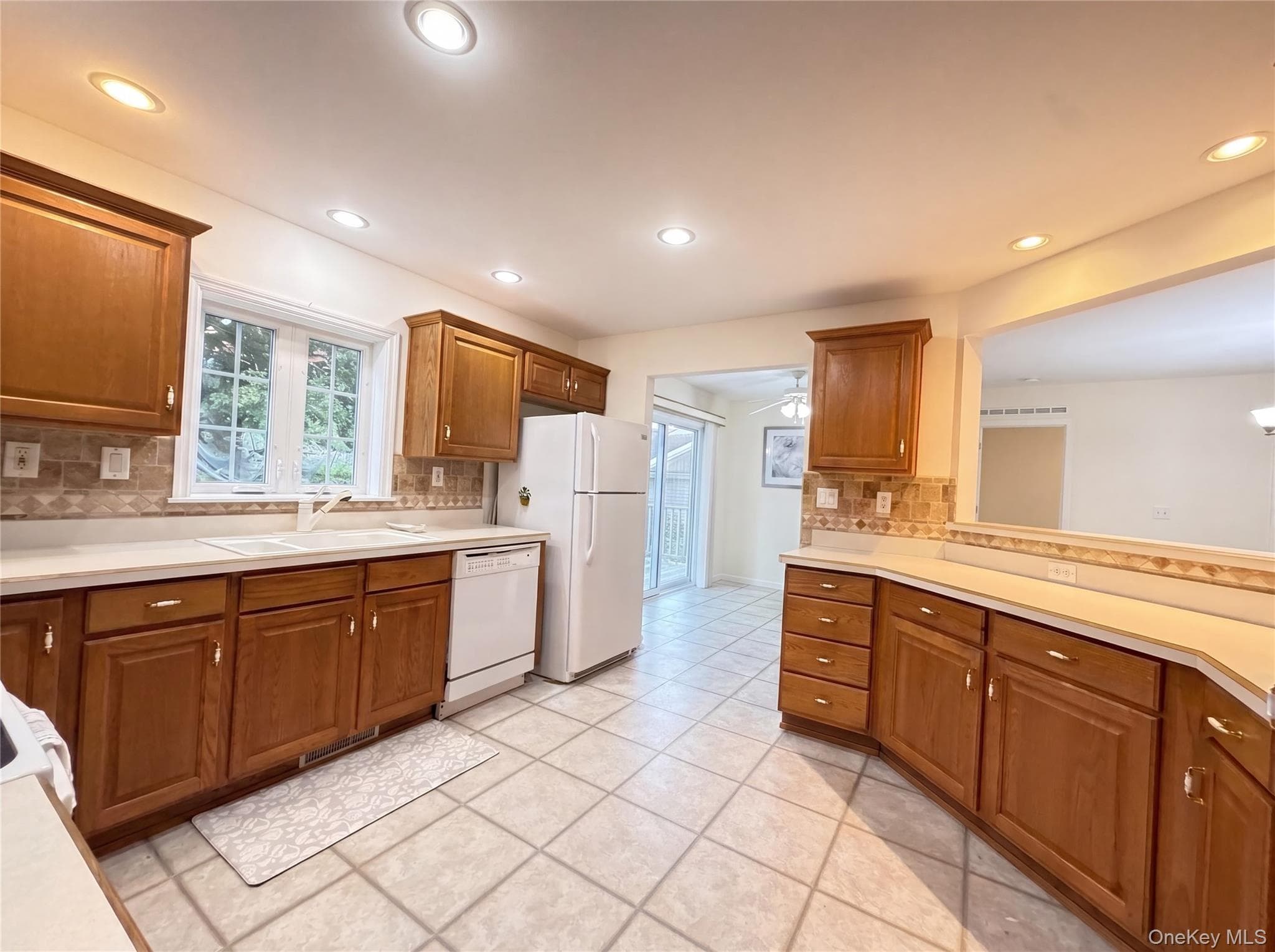 1407 Middle Road Unit: 271 thumbnail 13