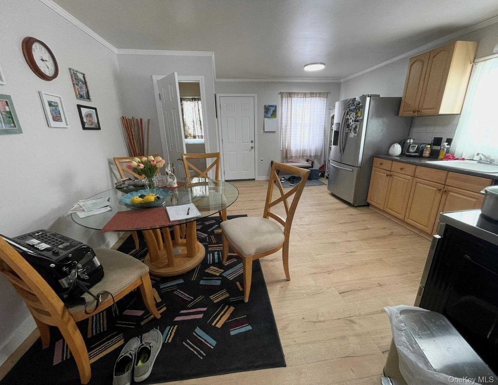 2150-2152 Avenue B thumbnail 3
