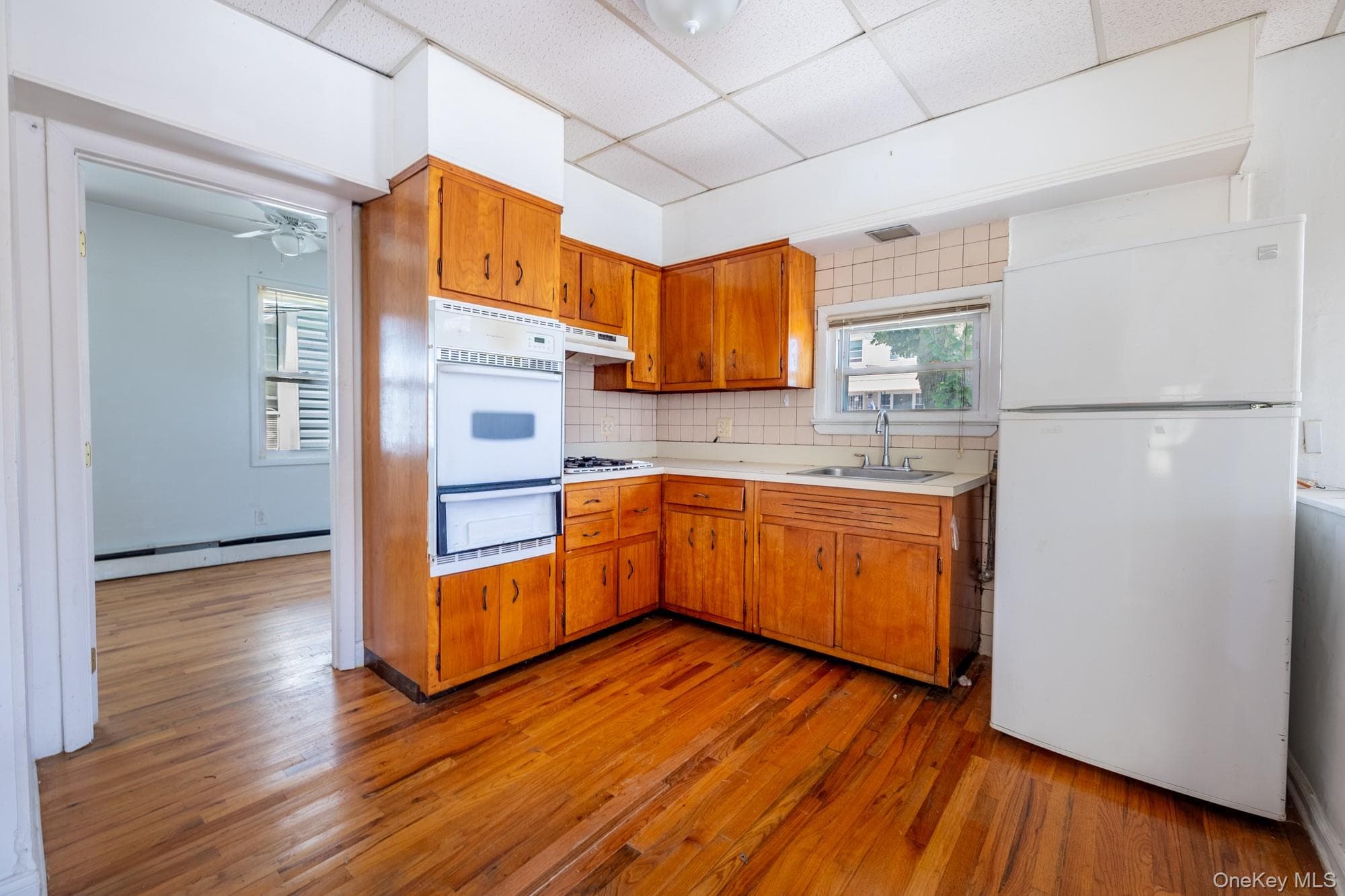 3255 Barkley Avenue Unit: A thumbnail 5