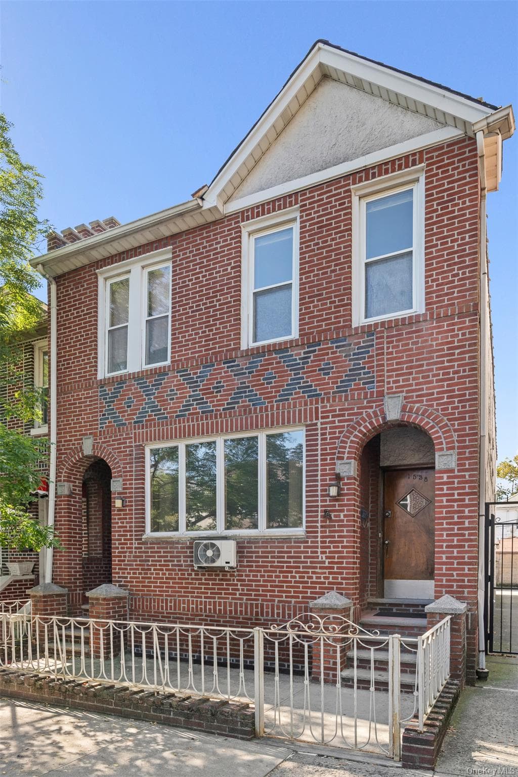 1538 W 11th Street, Brooklyn