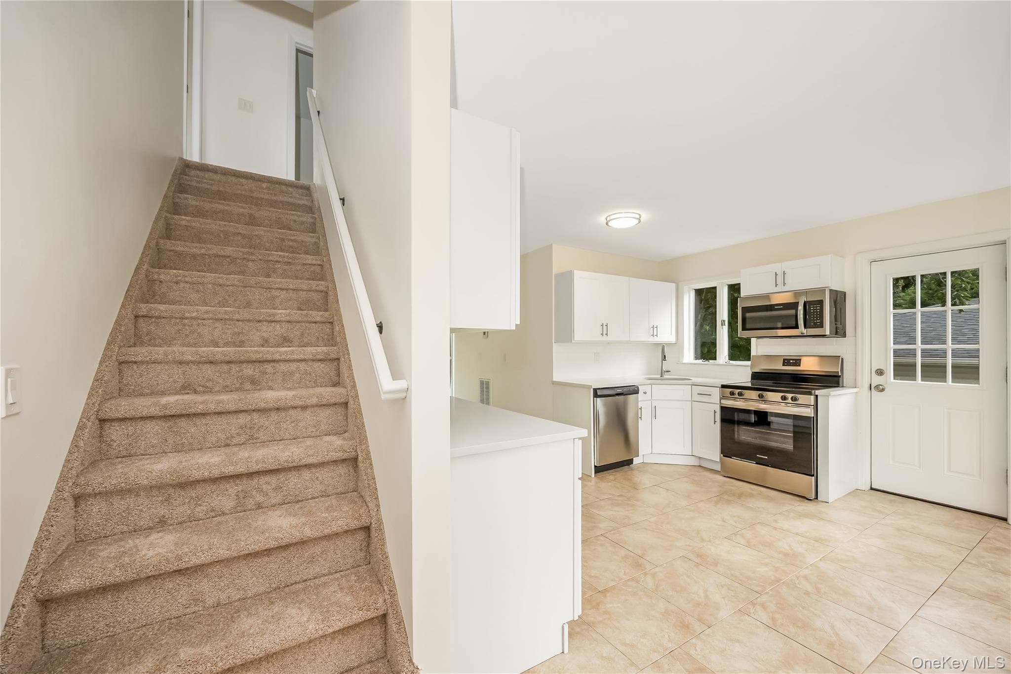 65 Westminster Drive thumbnail 7