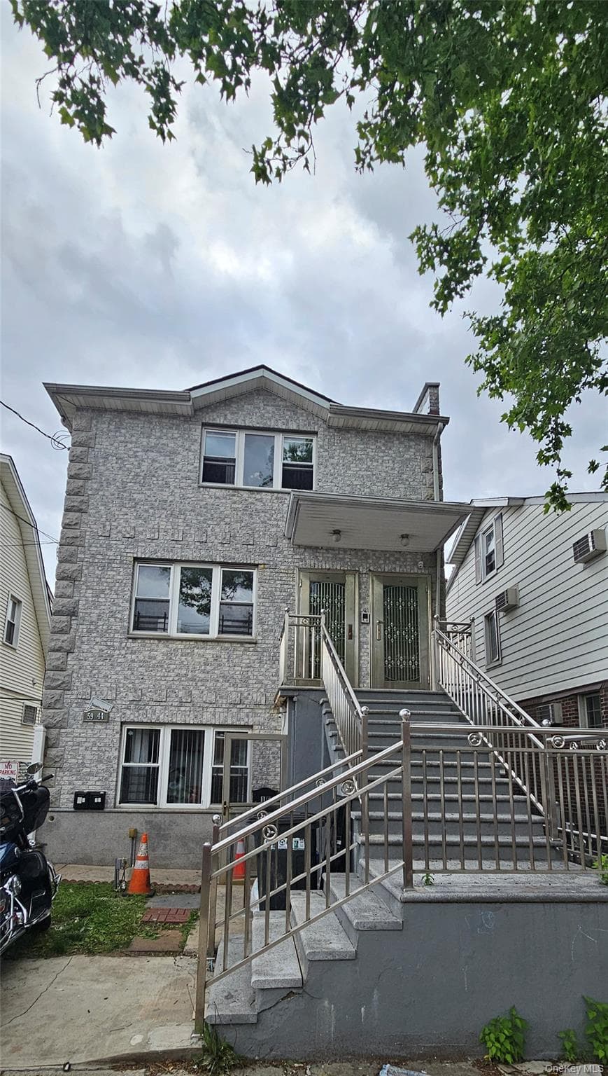59-44 159 Street St, Fresh Meadows