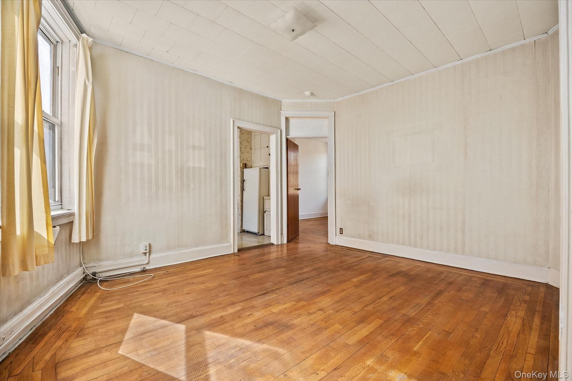 64-09 39 Avenue Unit: 43 thumbnail 2