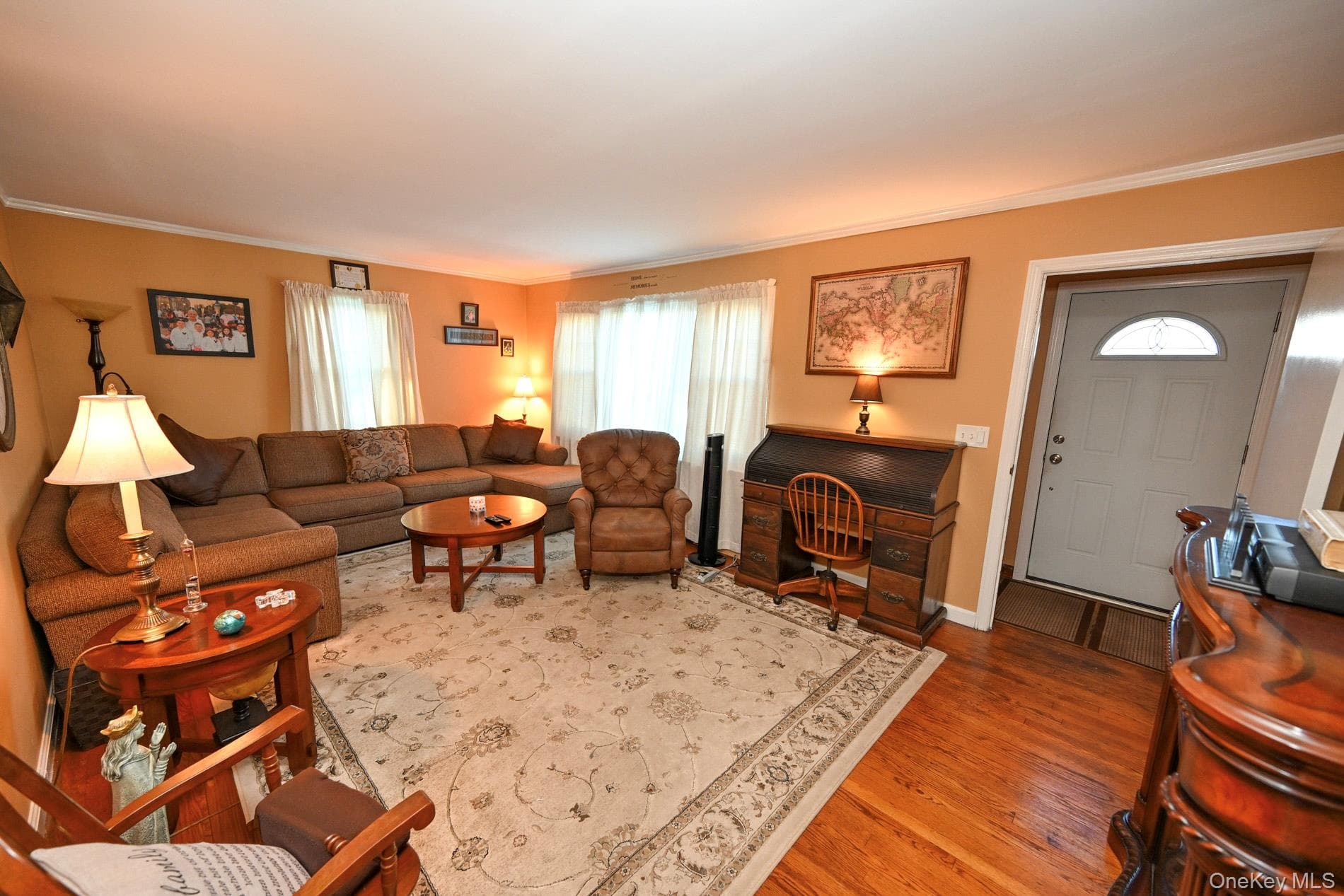 2297 Girard Place thumbnail 11
