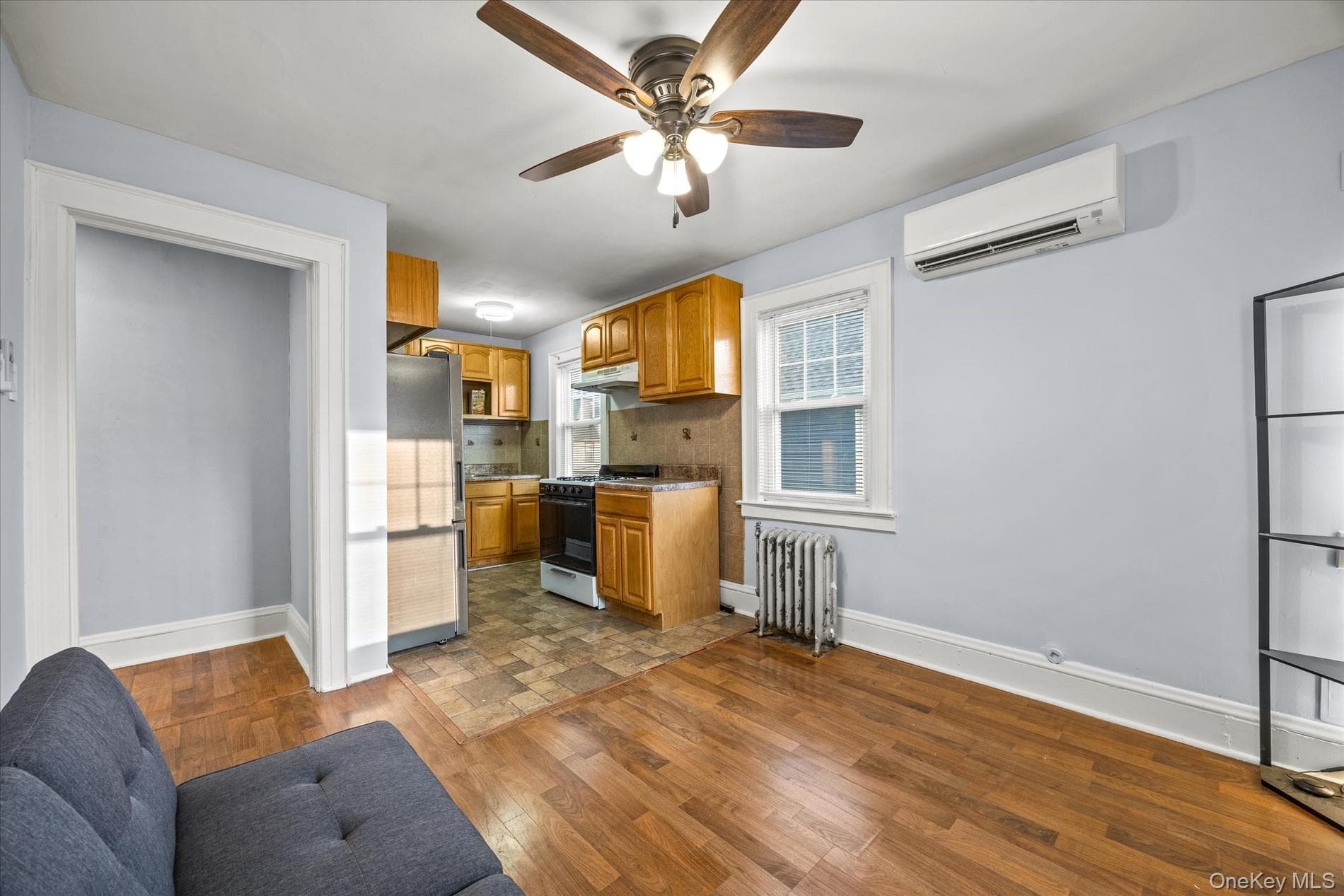 42 N Corona Avenue thumbnail 21
