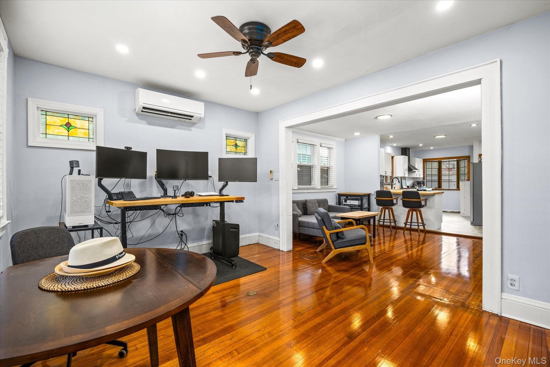 42 N Corona Avenue thumbnail 5