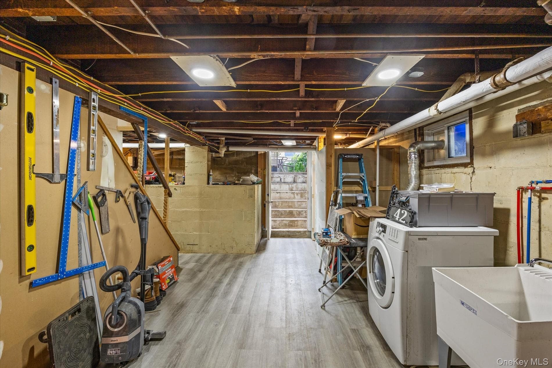 42 N Corona Avenue thumbnail 27