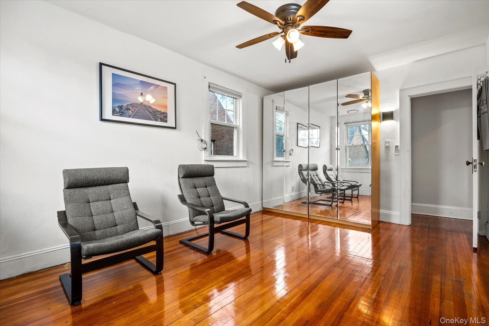 42 N Corona Avenue thumbnail 14