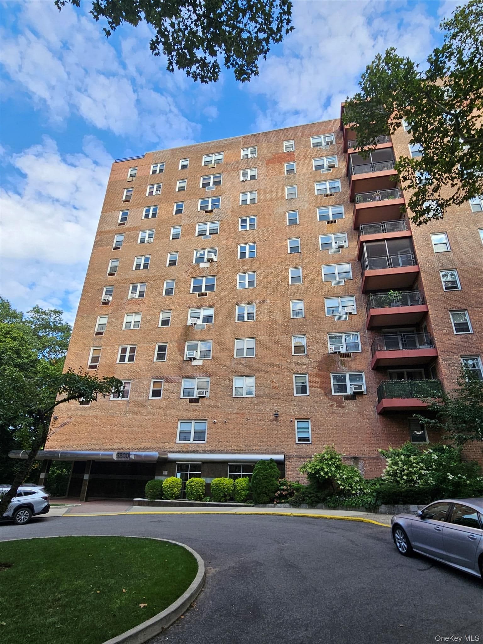 5500 Fieldston Drive Unit: 4ii, Bronx