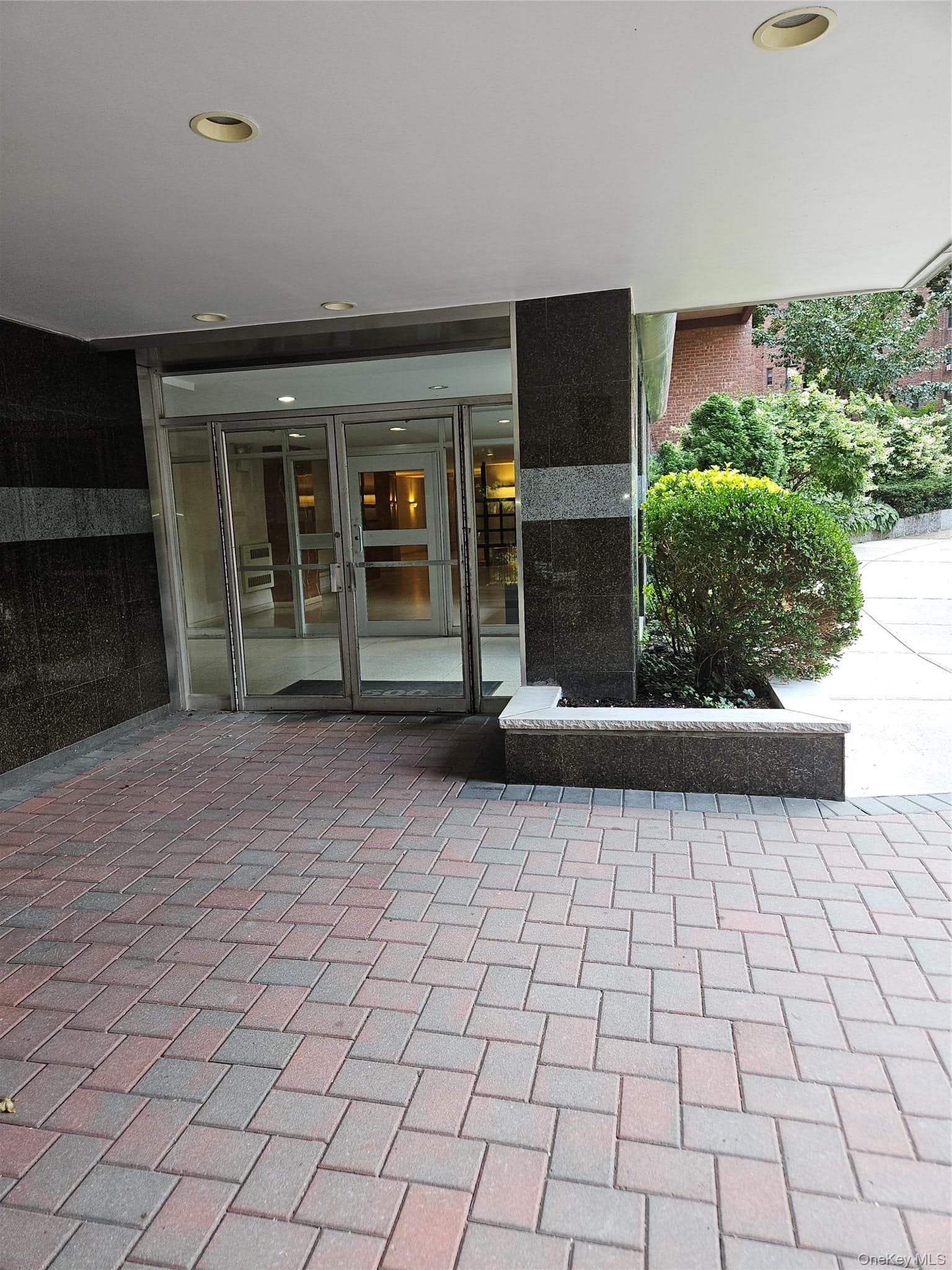 5500 Fieldston Drive Unit: 4ii thumbnail 3