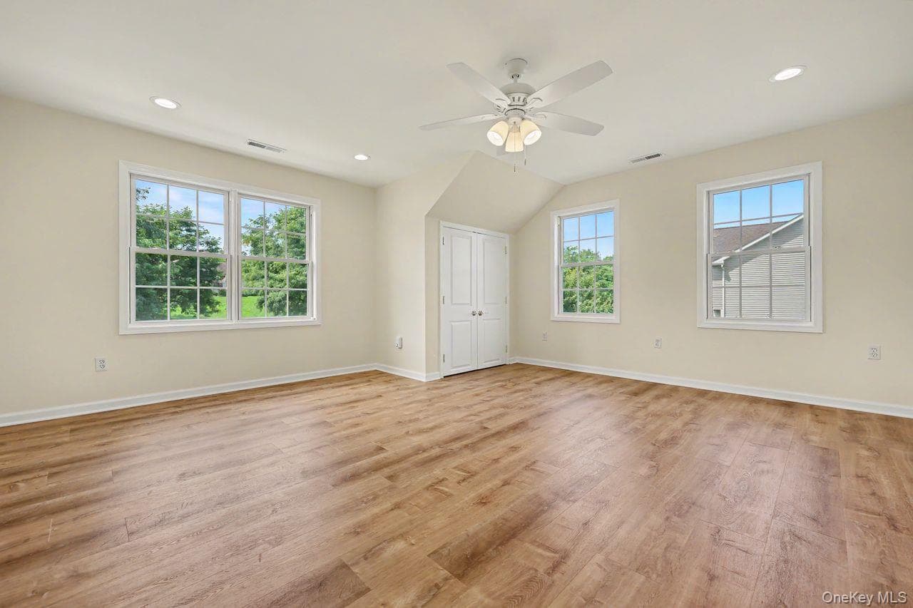 23 Monarch Drive thumbnail 23