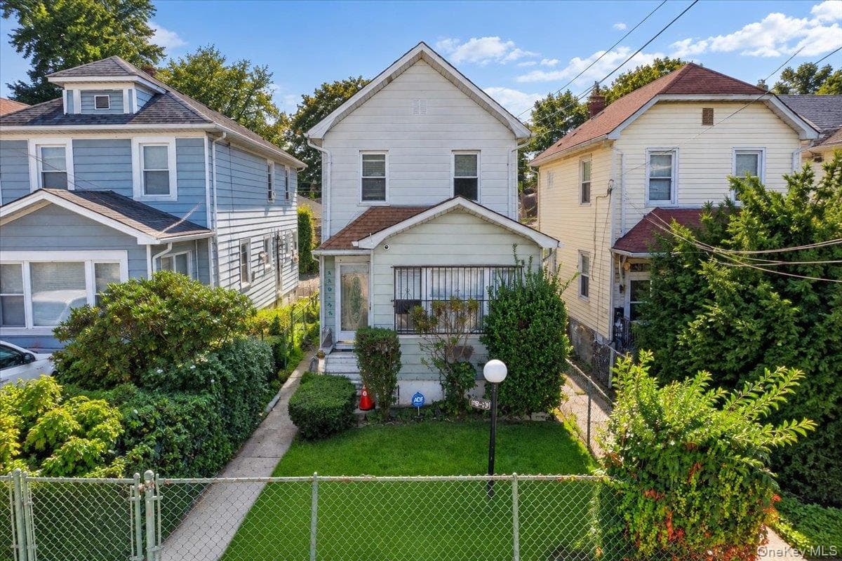 118-29 218th Street thumbnail 2