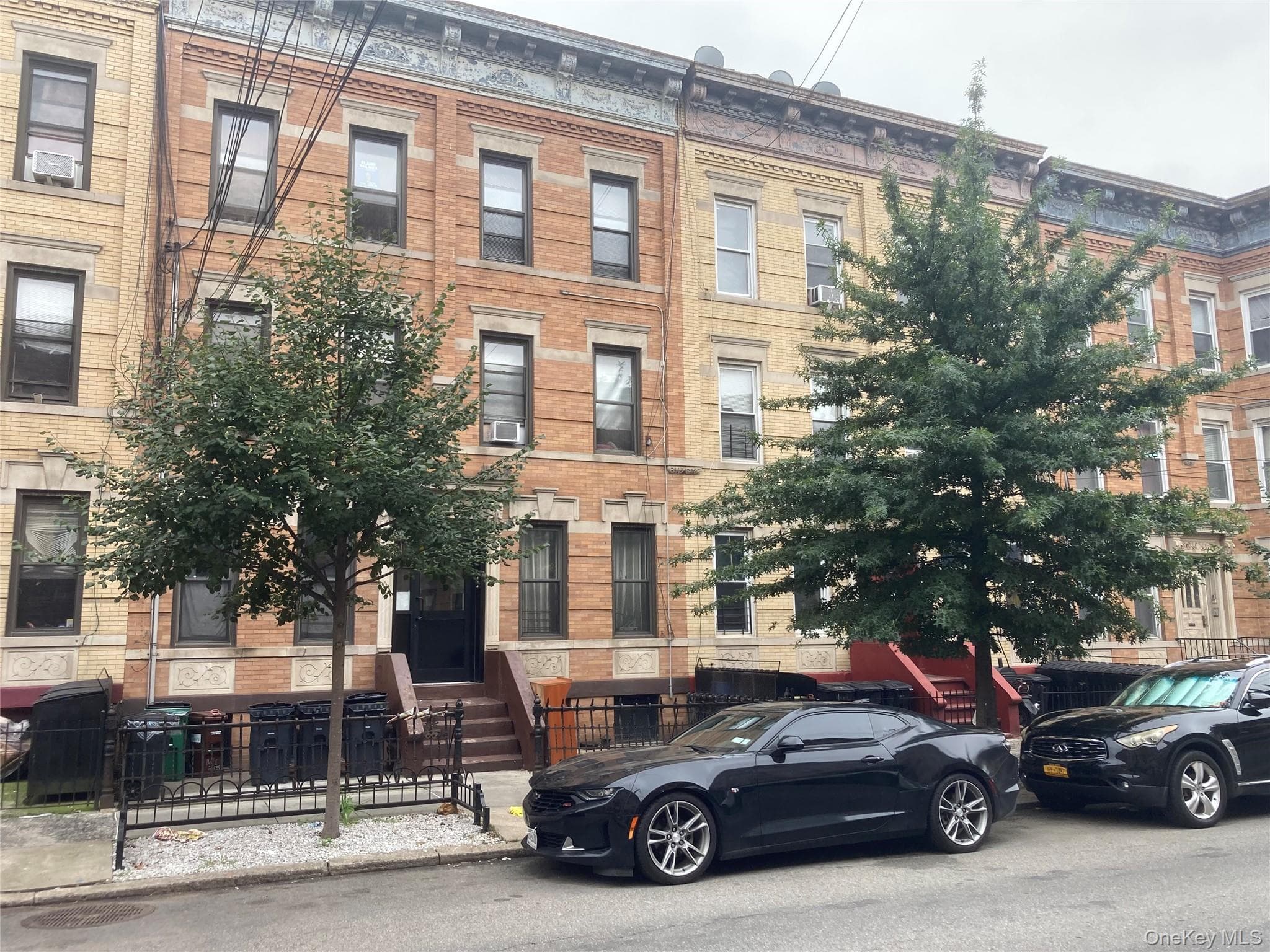 1678 Gates Avenue, Ridgewood