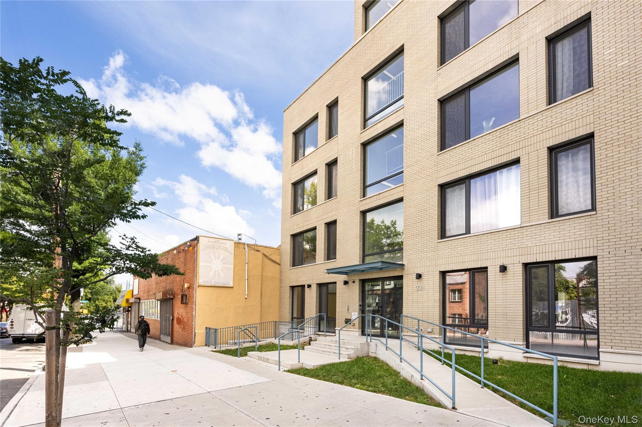 331 Ralph Avenue Unit: 2A, Brooklyn