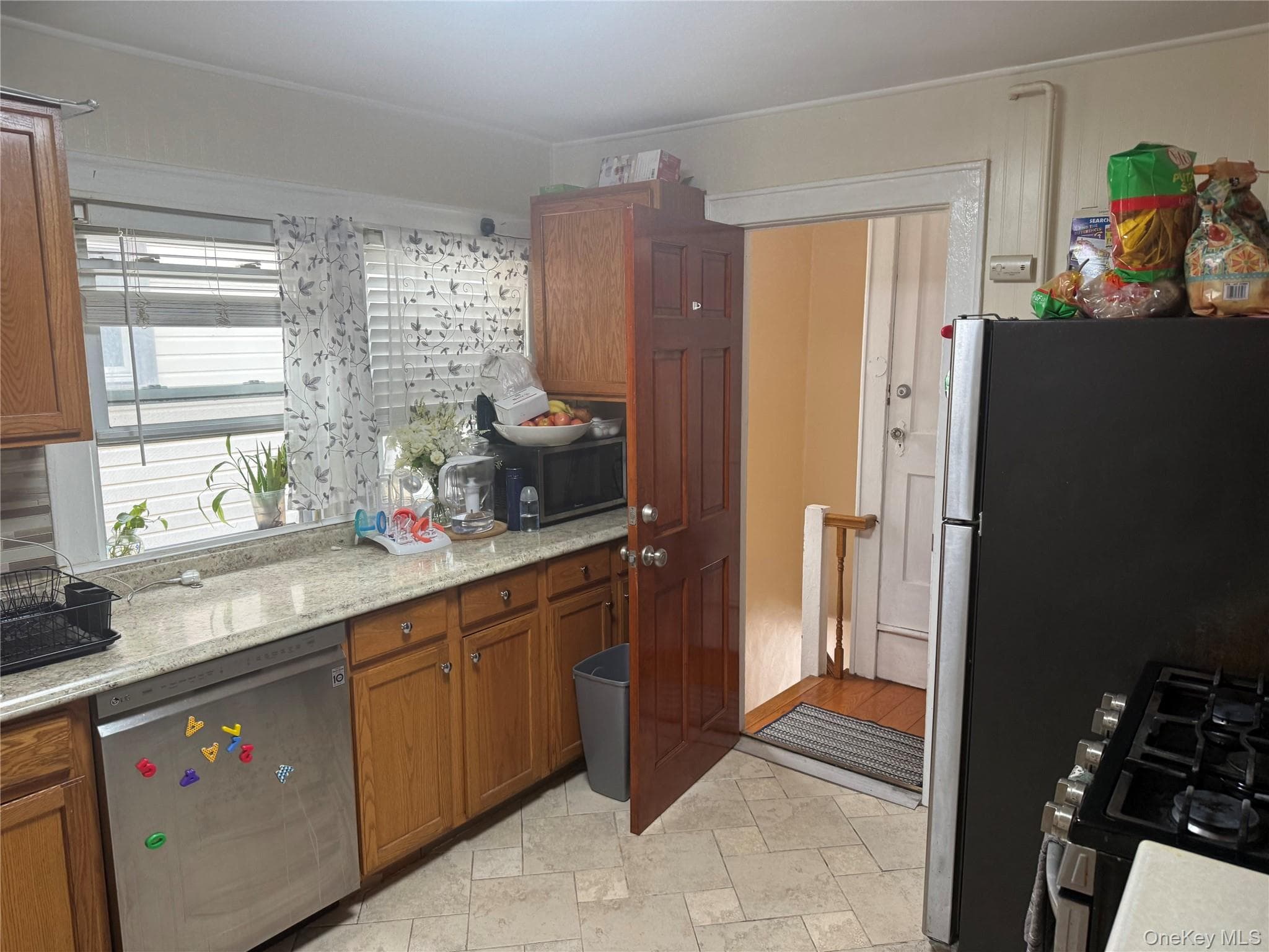 140 Terrace Avenue thumbnail 12