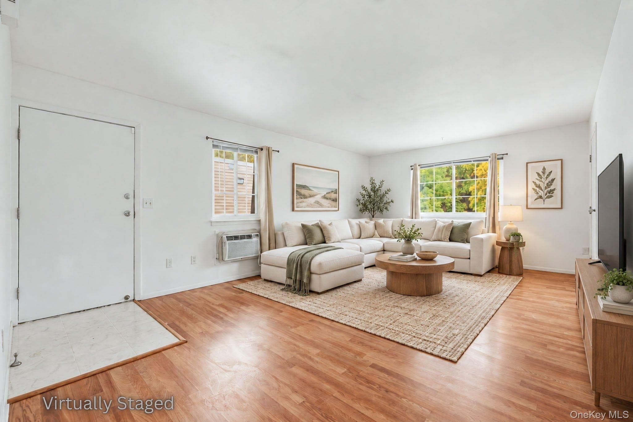 317 Fox Run Lane Unit: Unit #317 thumbnail 3