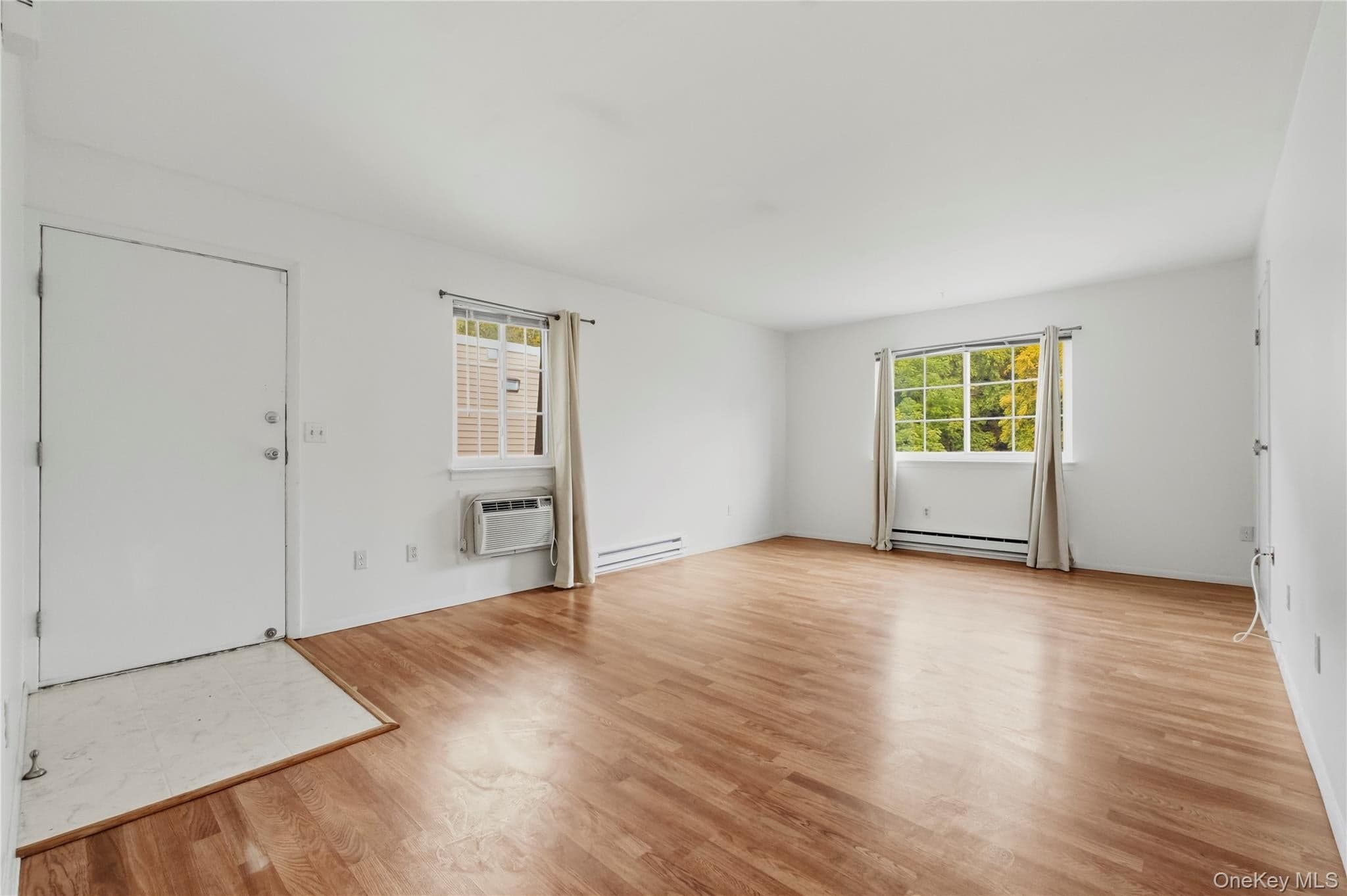 317 Fox Run Lane Unit: Unit #317 thumbnail 4