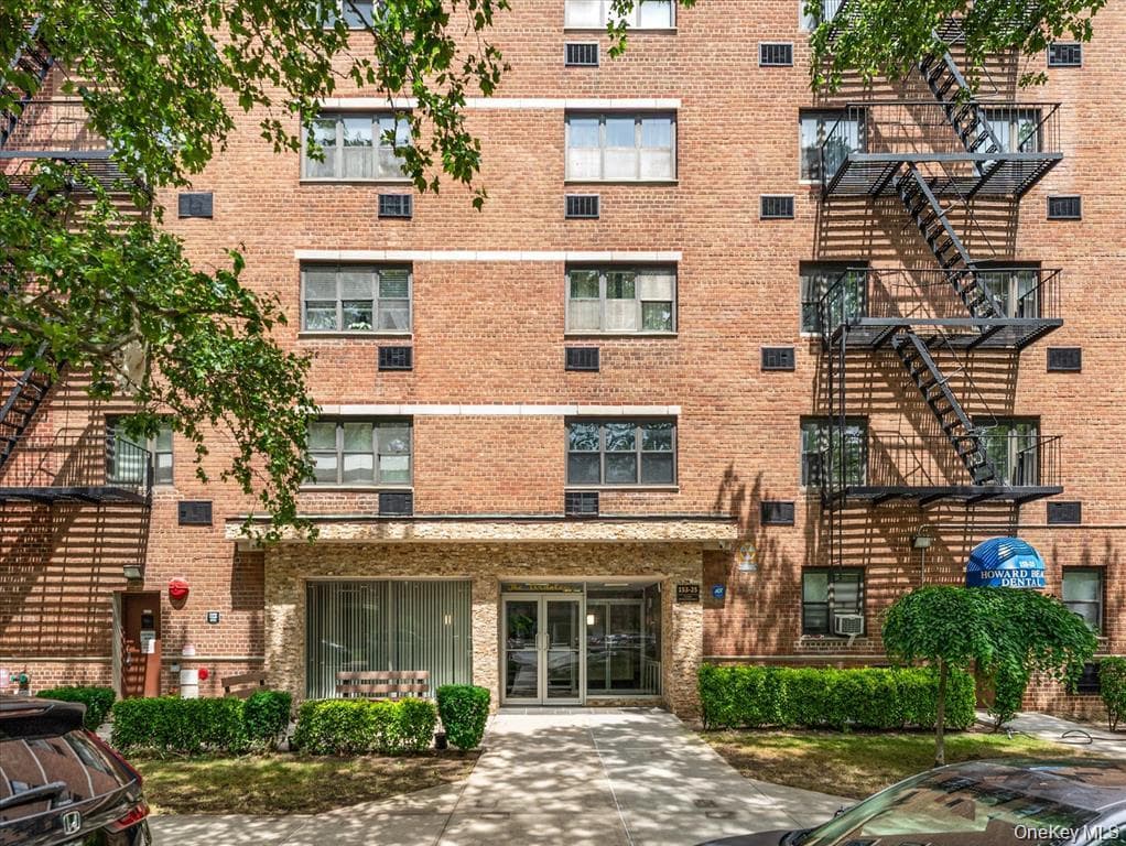 153-25 88th Street Unit: 1N photo 1