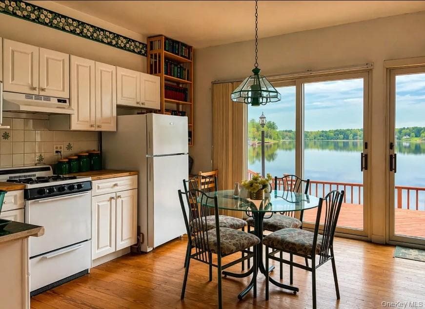 238 Lakeview Drive Road thumbnail 8