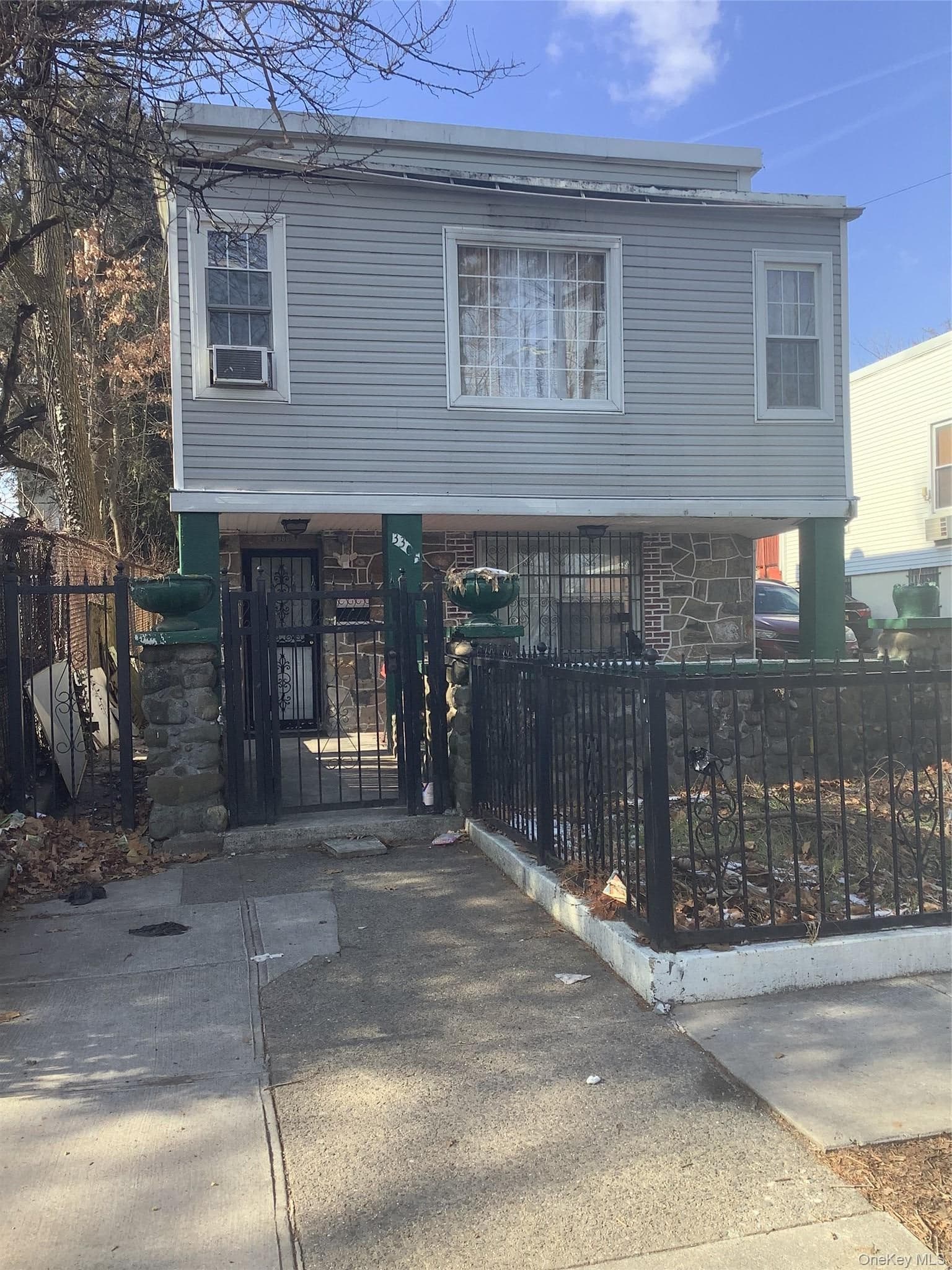 3305 Bronxwood Avenue thumbnail 2