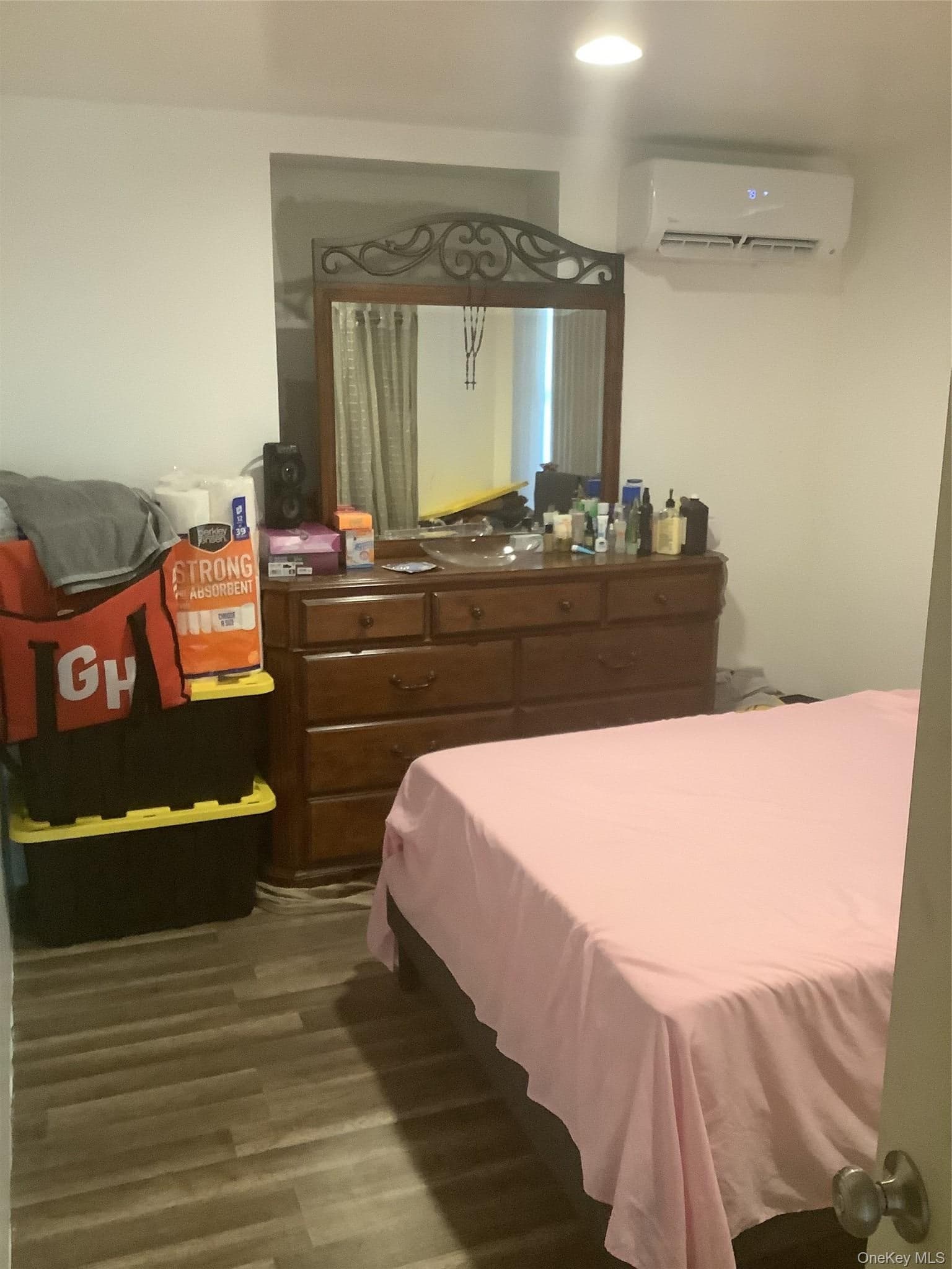 3305 Bronxwood Avenue thumbnail 13