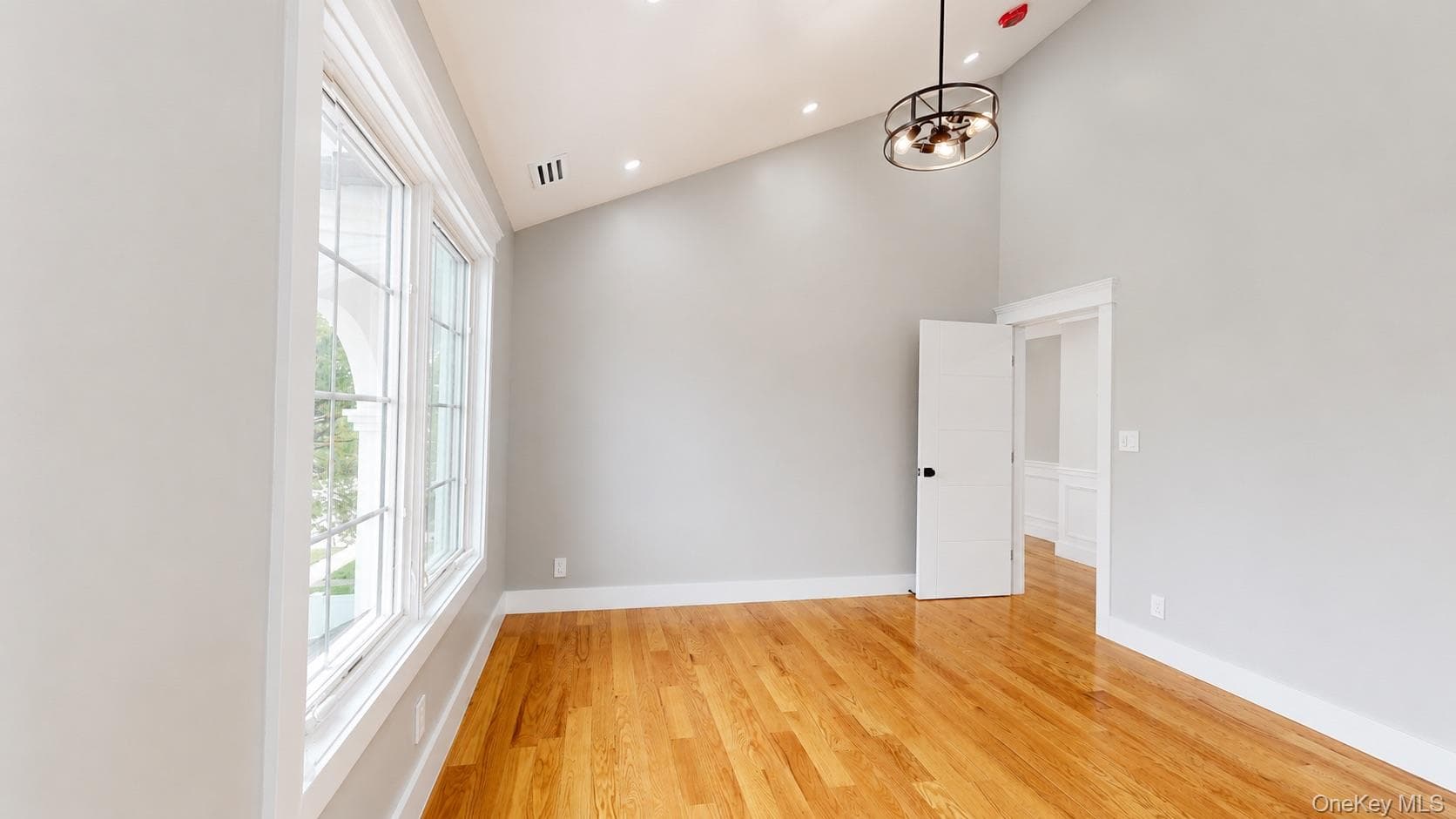 26 Kingston Avenue thumbnail 18