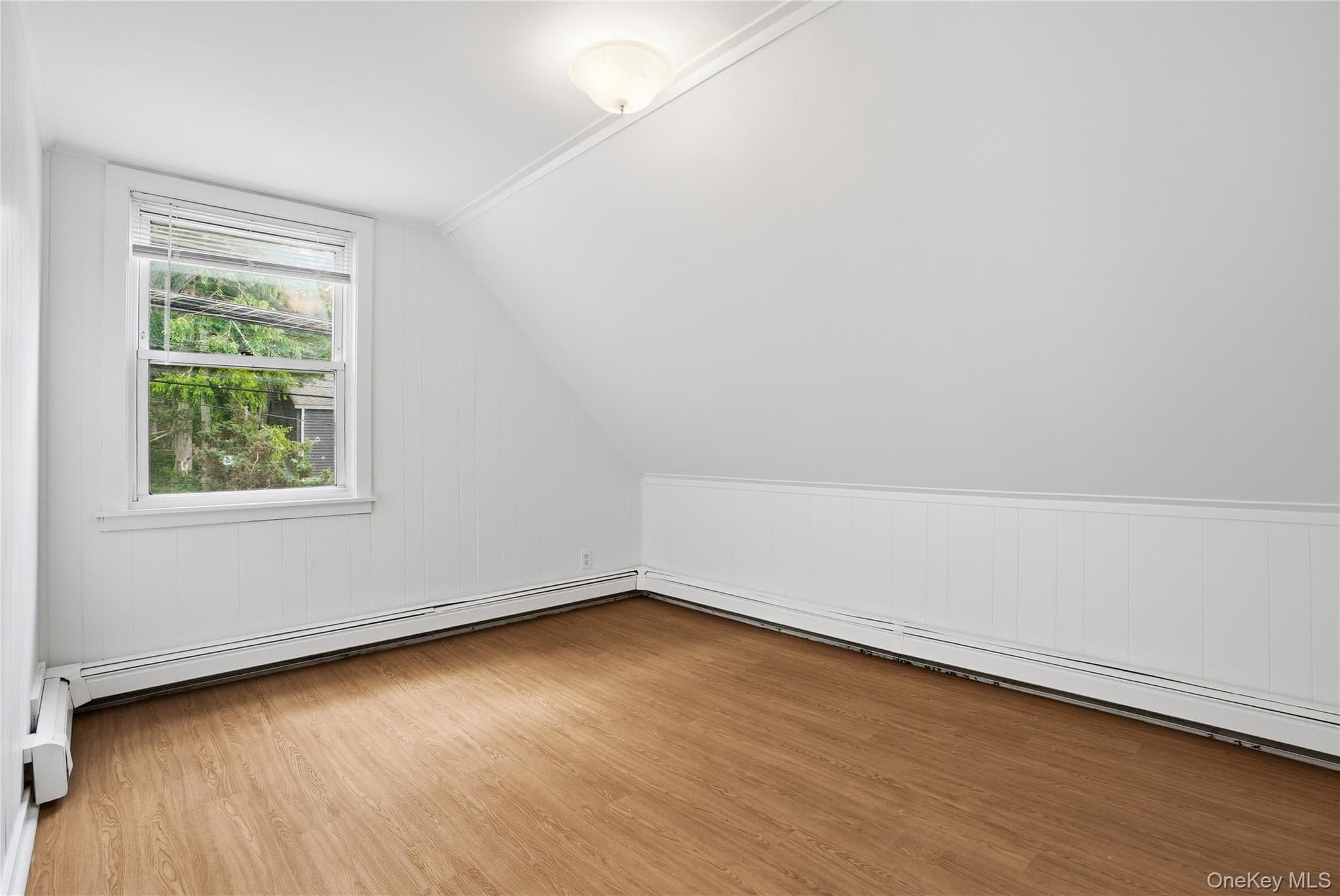 116 Carpenter Avenue thumbnail 17