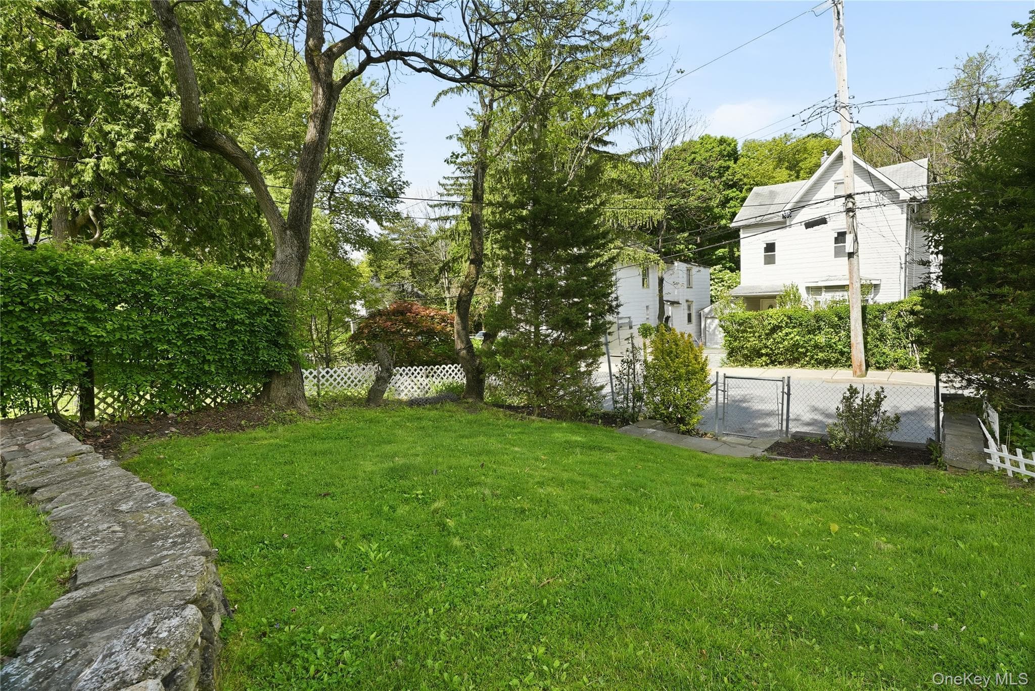 116 Carpenter Avenue thumbnail 4