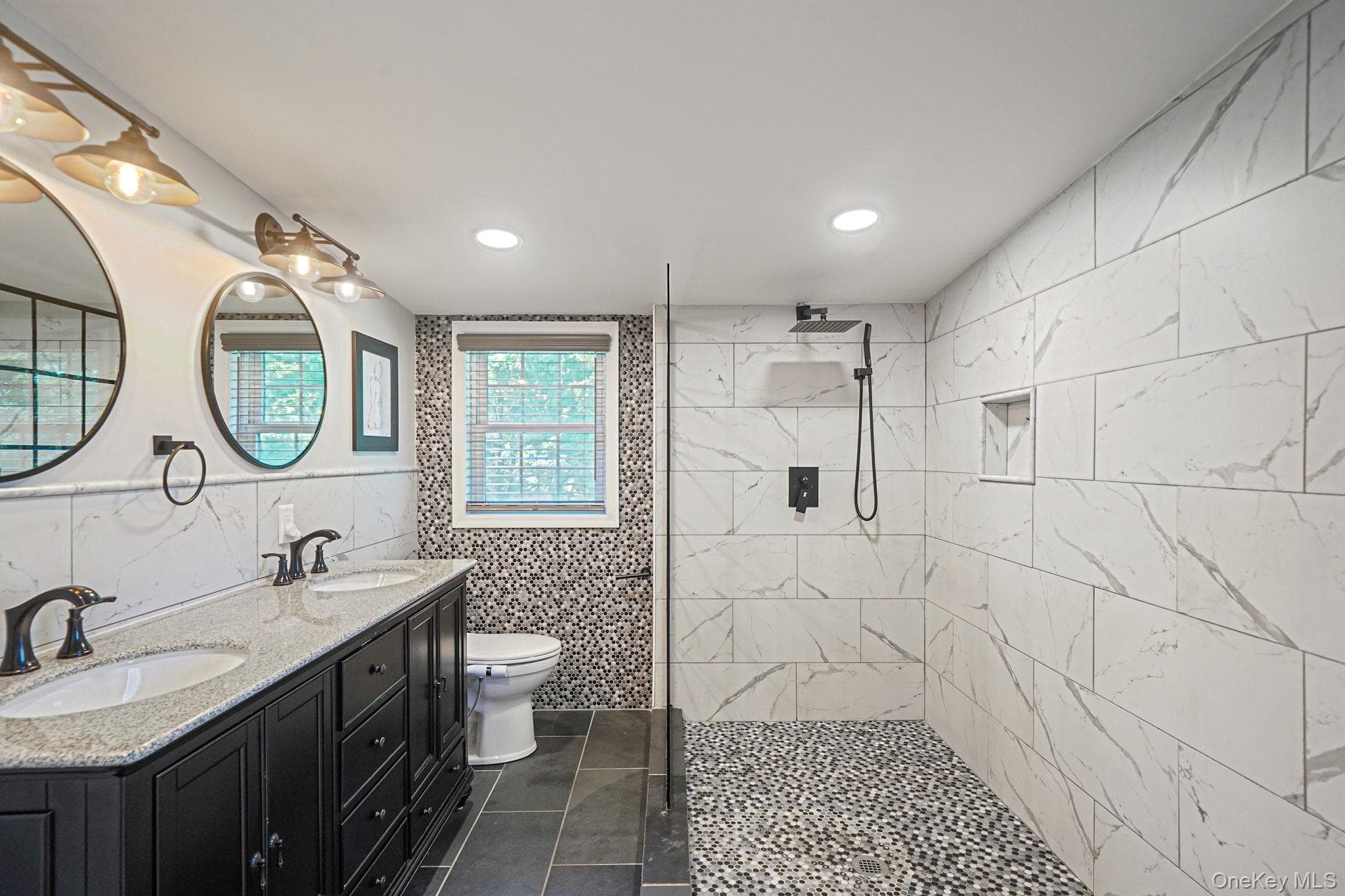 10 Bayview Avenue thumbnail 19
