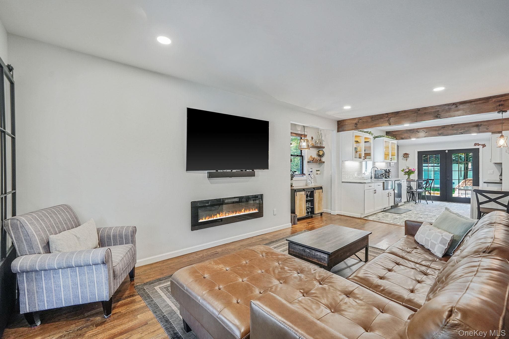10 Bayview Avenue thumbnail 7