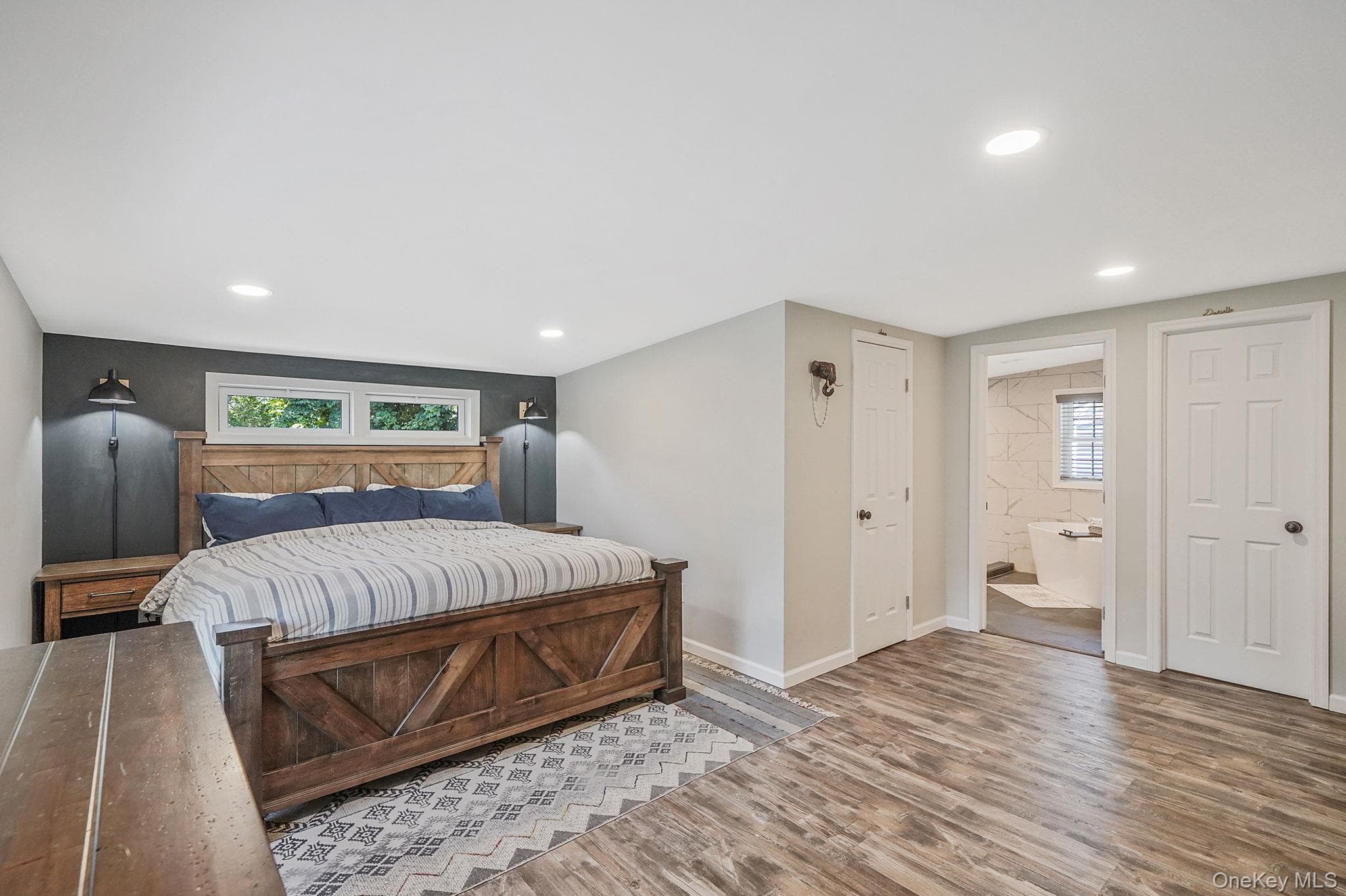 10 Bayview Avenue thumbnail 17