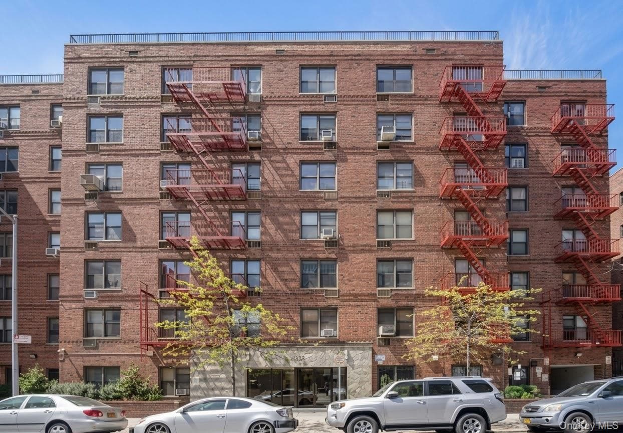 133-17 Sanford Avenue Unit: 1O, Flushing