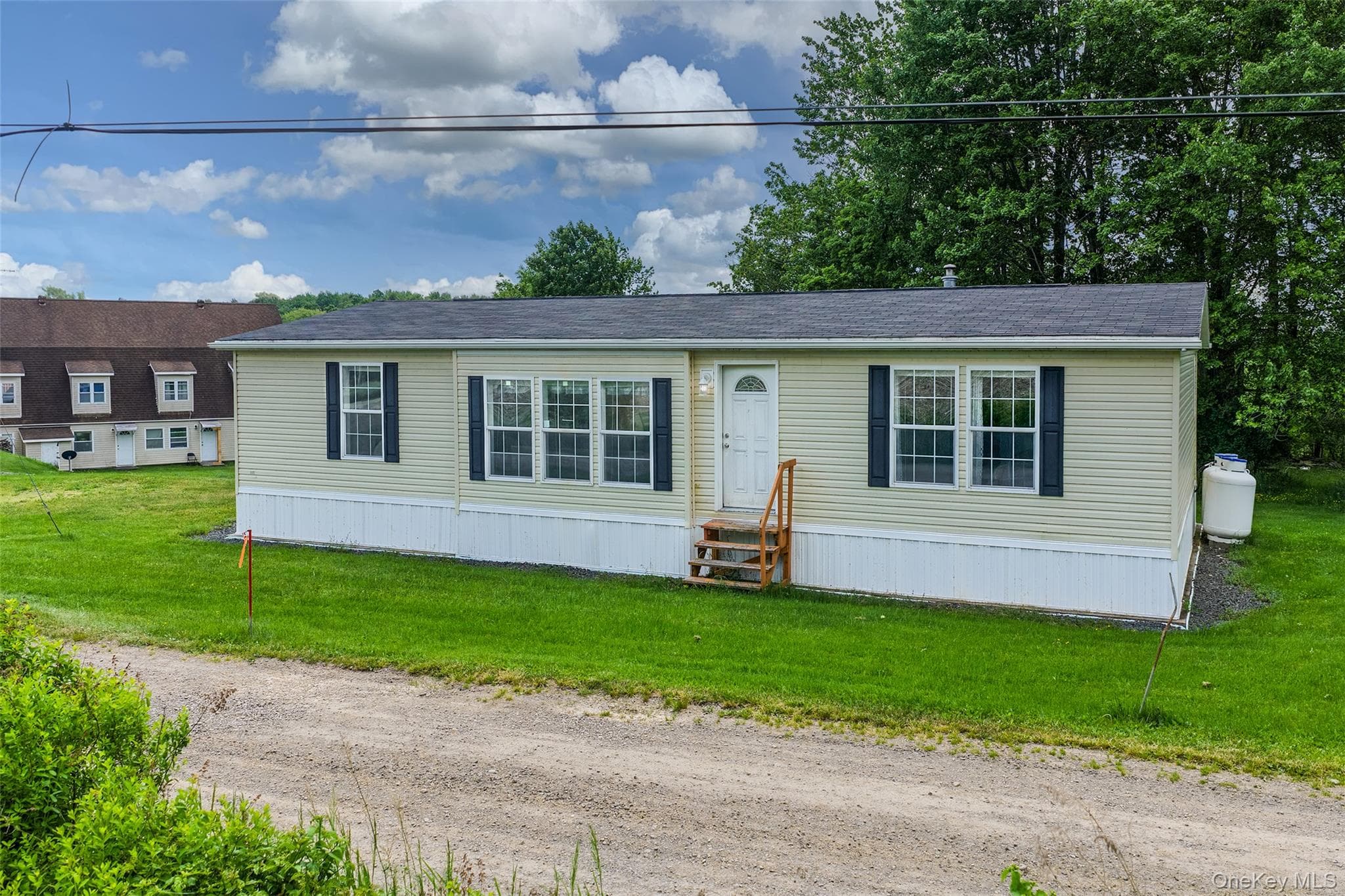 61 Fusco Drive thumbnail 17