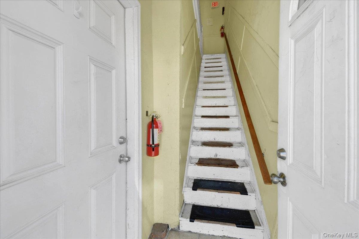 28 Clinton Street thumbnail 14