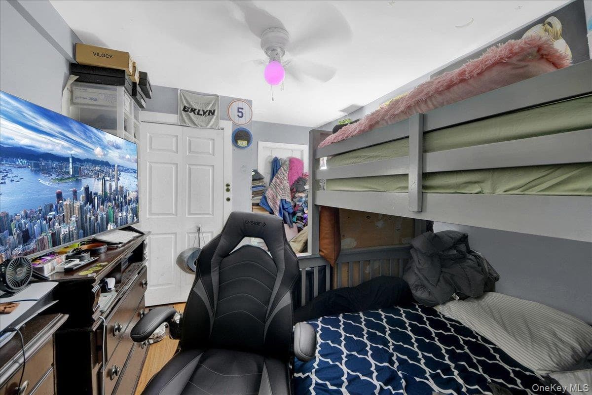 28 Clinton Street thumbnail 8