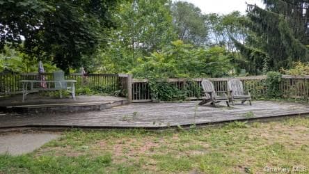 22 Old Mill Road thumbnail 6