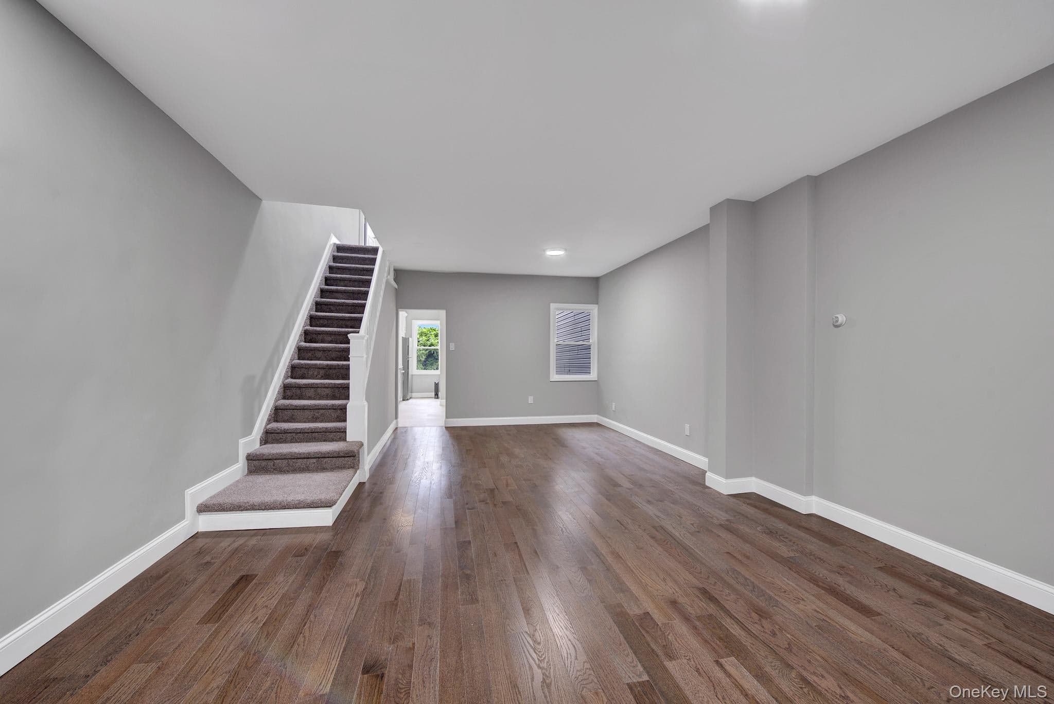 30-36 91st Street thumbnail 5