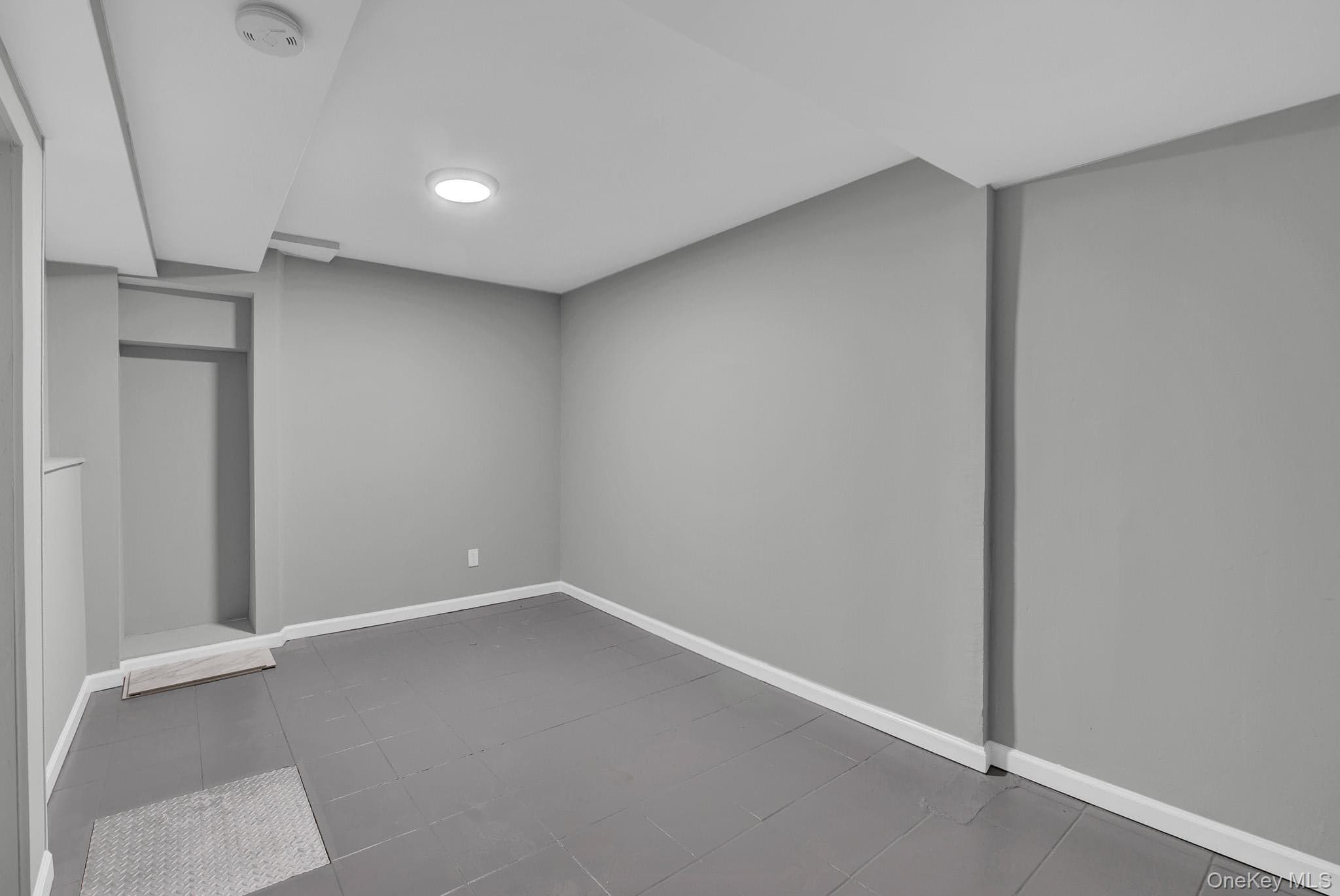 30-36 91st Street thumbnail 14