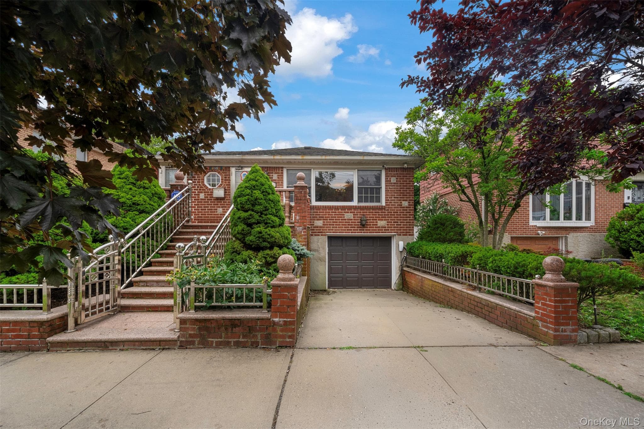 24420 73rd Avenue, Little Neck