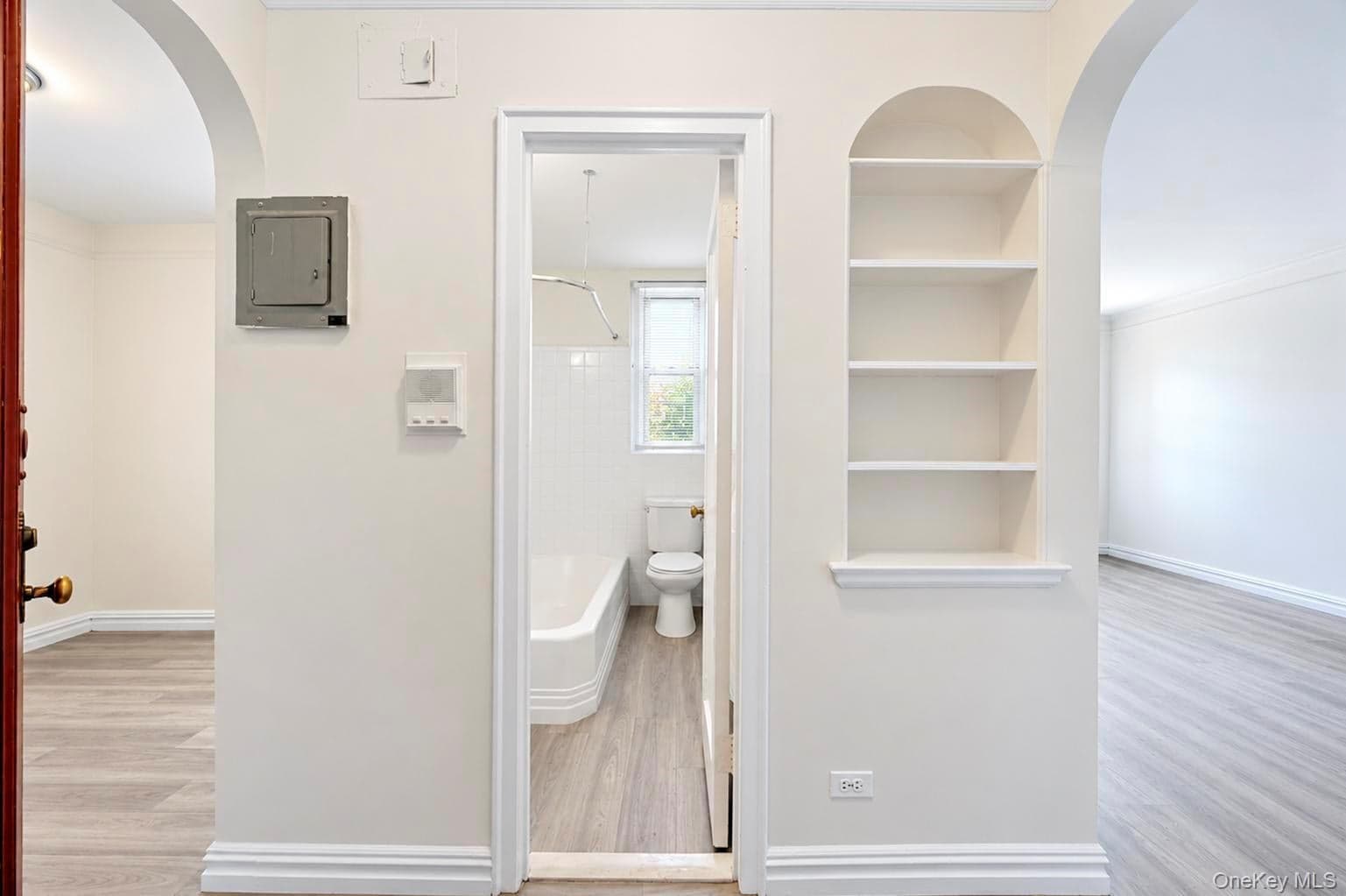 3321 Bruckner Boulevard Unit: 5G thumbnail 10