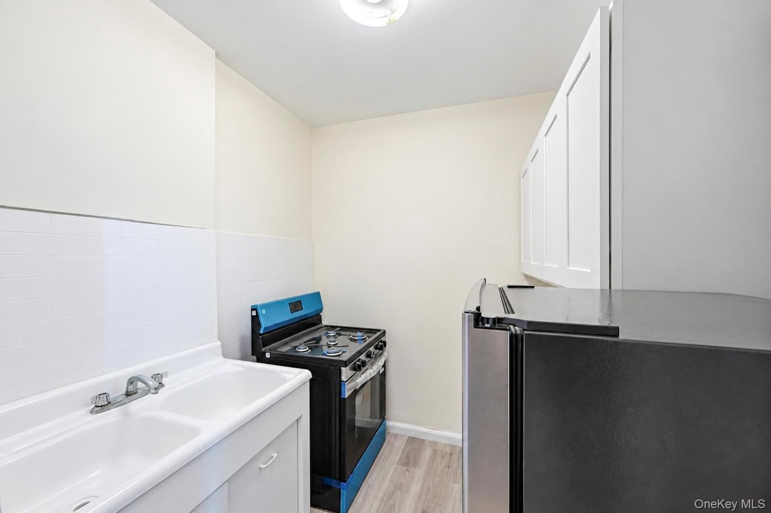 3321 Bruckner Boulevard Unit: 5G thumbnail 18