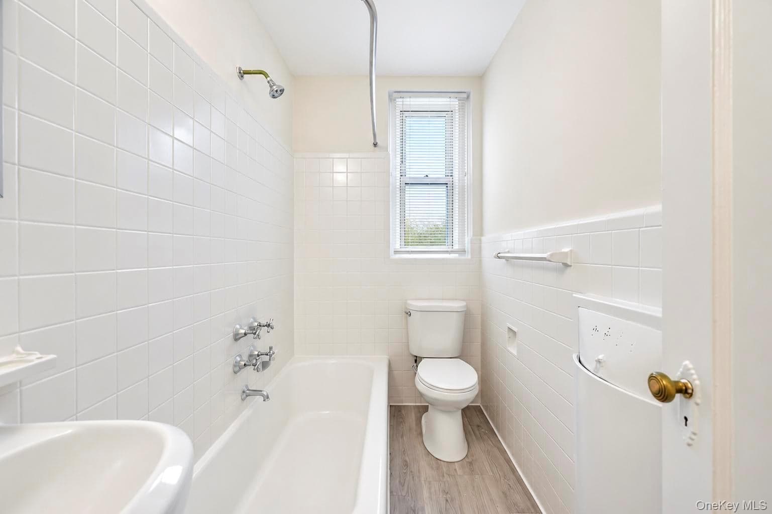 3321 Bruckner Boulevard Unit: 5G thumbnail 22