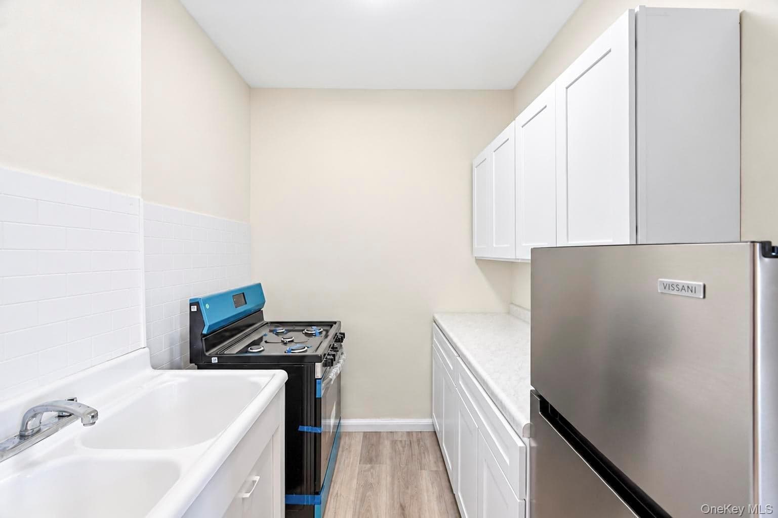 3321 Bruckner Boulevard Unit: 5G thumbnail 19