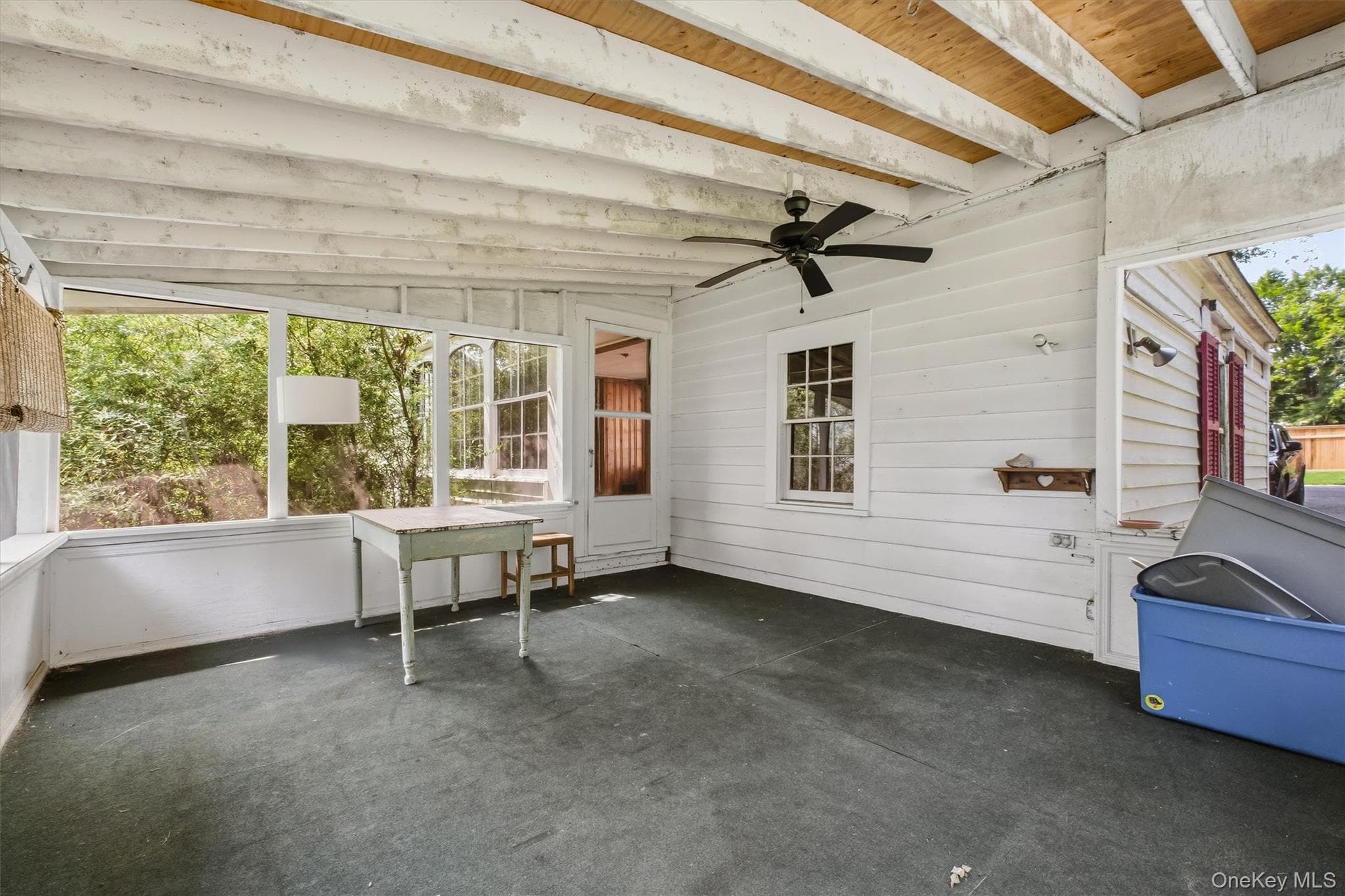 107 E Cedar Street thumbnail 30