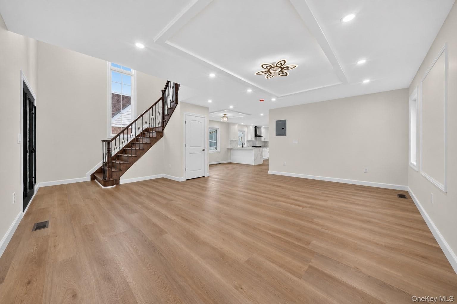 88 Dyckman Avenue thumbnail 6