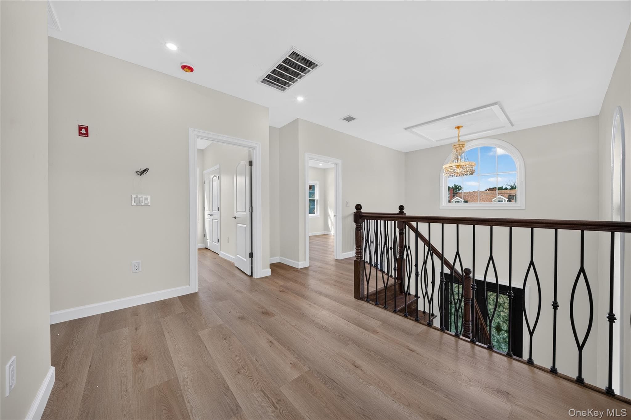 88 Dyckman Avenue thumbnail 14